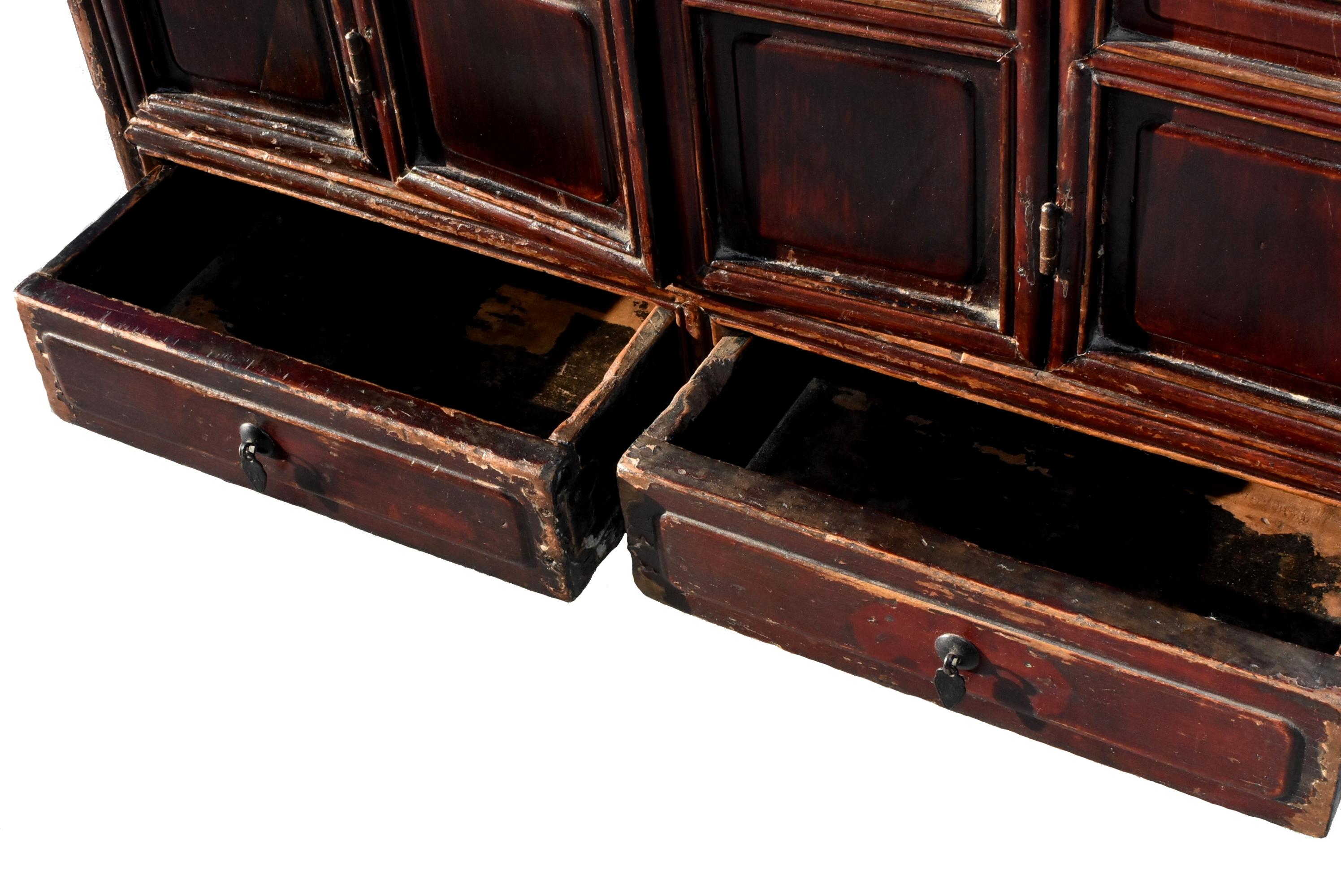 Chinese Antique Mirrored Vanity Kang Chest For Sale 9