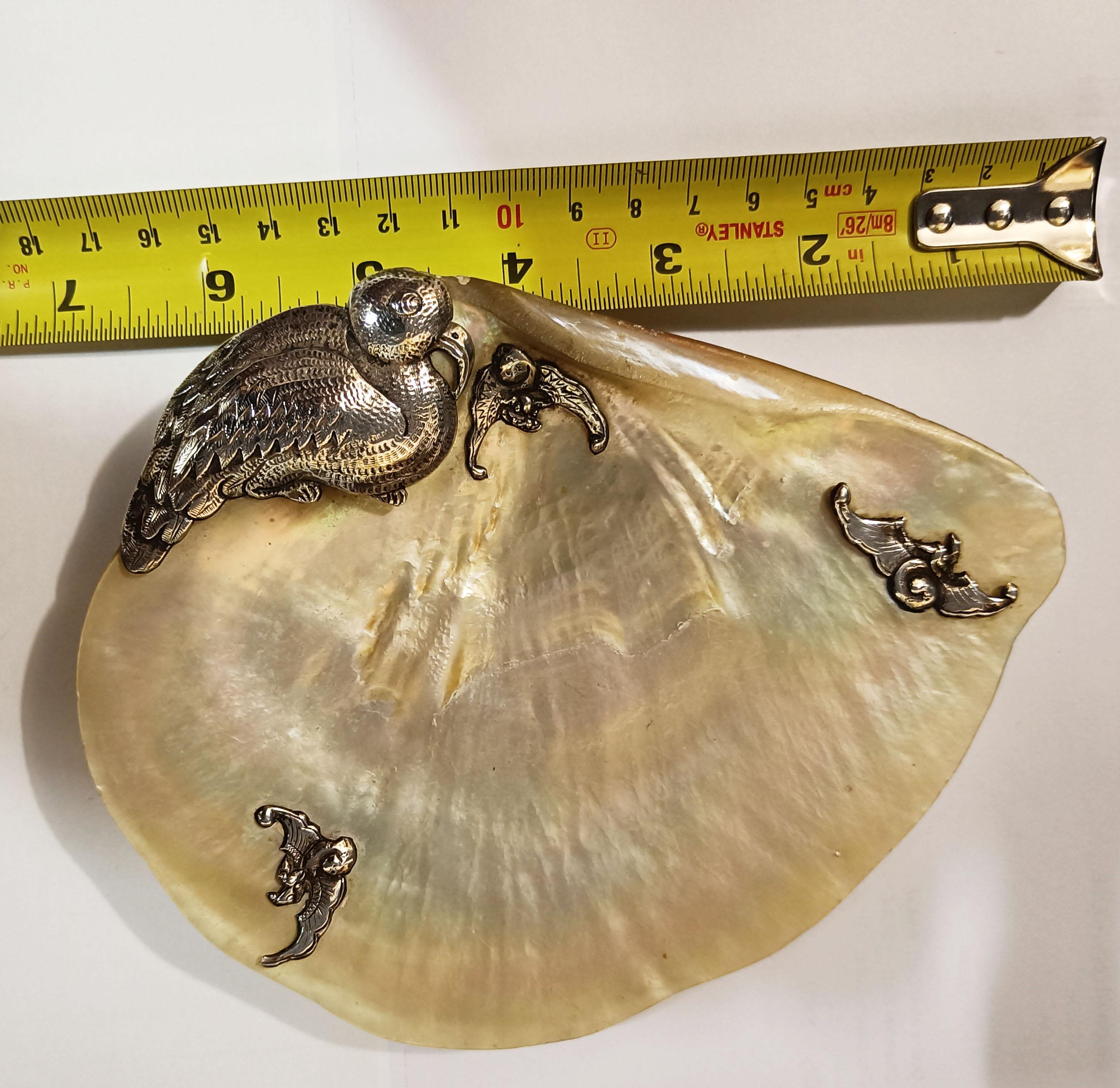 20th Century Chinese Antique mother of Pearl shell silver caviar dish Asian arts For Sale