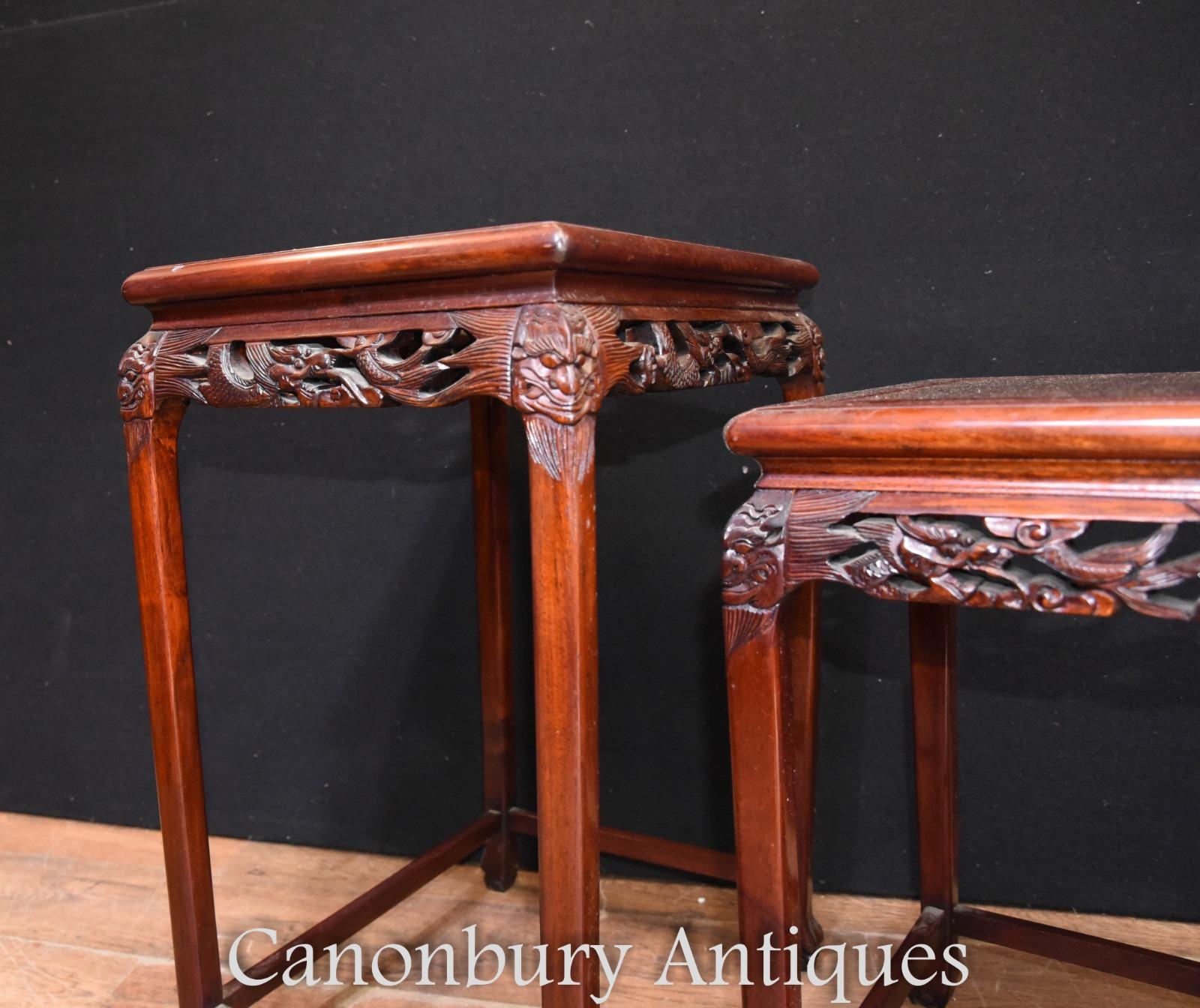 Ensemble de tables chinoises anciennes en bois de feuillus Bon état - En vente à Potters Bar, GB