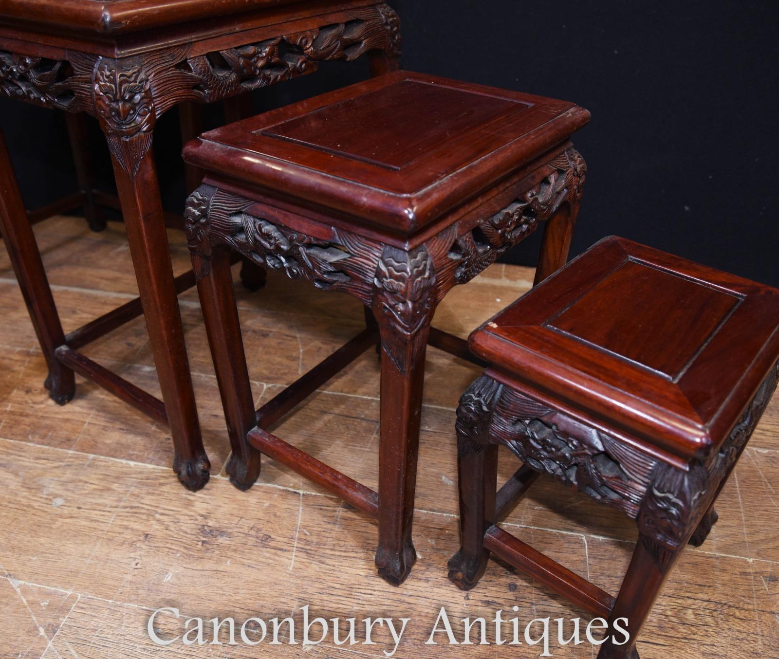 Ensemble de tables chinoises anciennes en bois de feuillus en vente 2