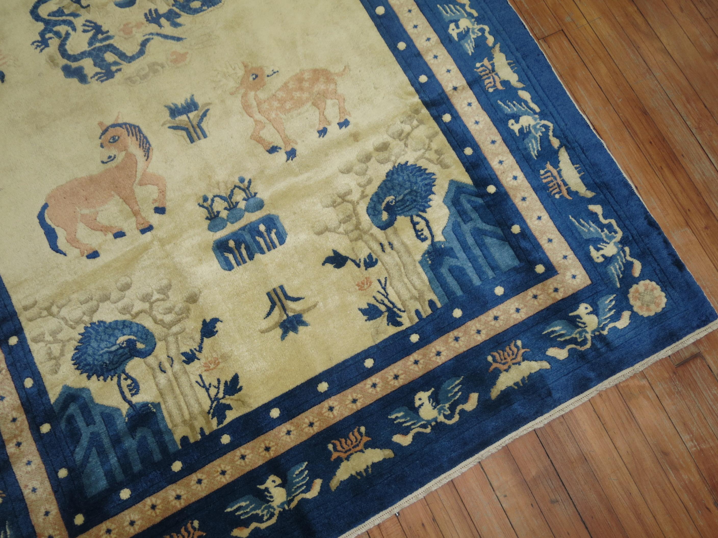 Chinese Antique Pictorial Animal Elephant Rug In Excellent Condition For Sale In New York, NY