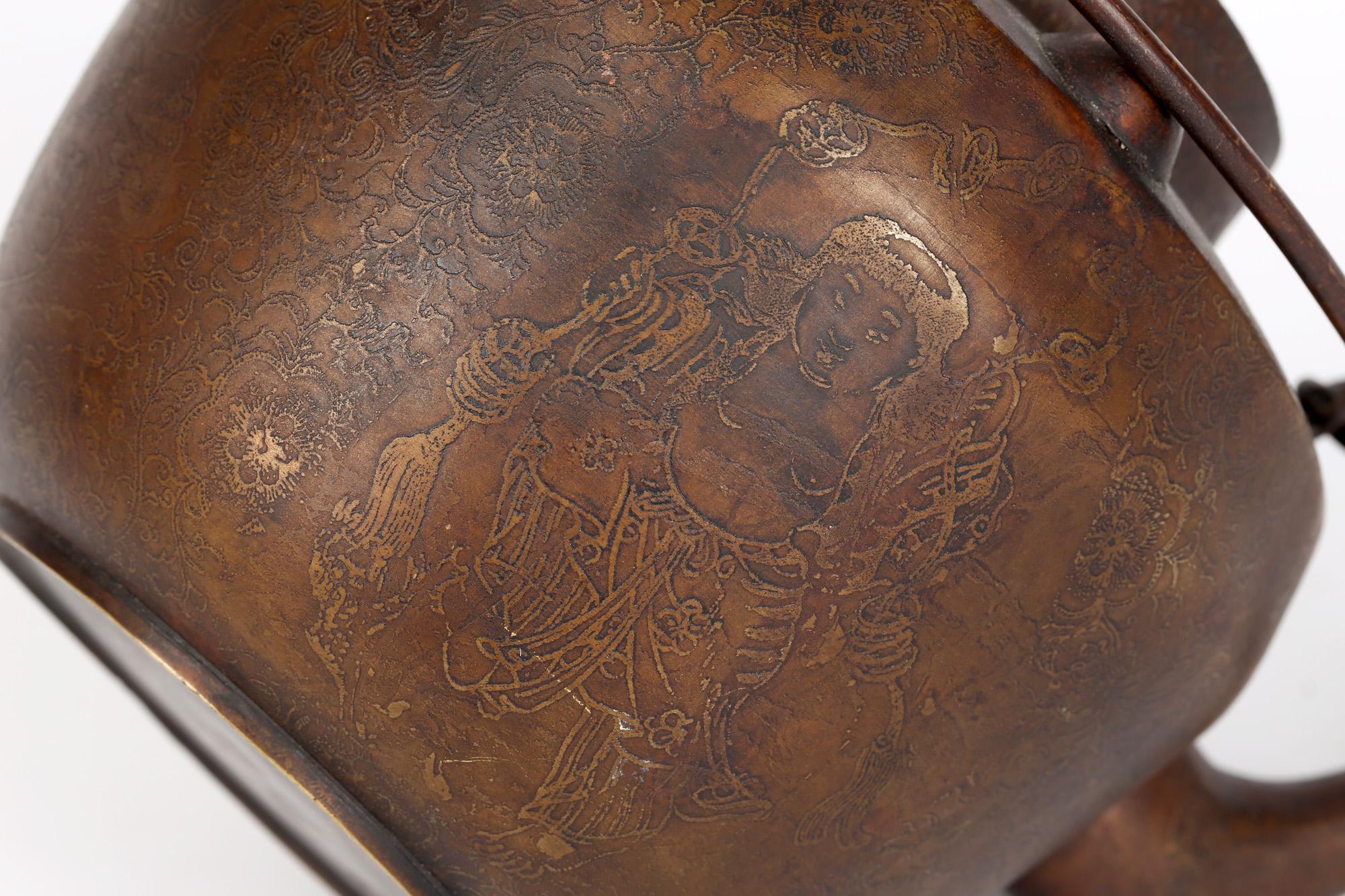 Chinesische antike chinesische Qianlong-Marke Gold Intarsien Bronze Teekanne im Angebot 11