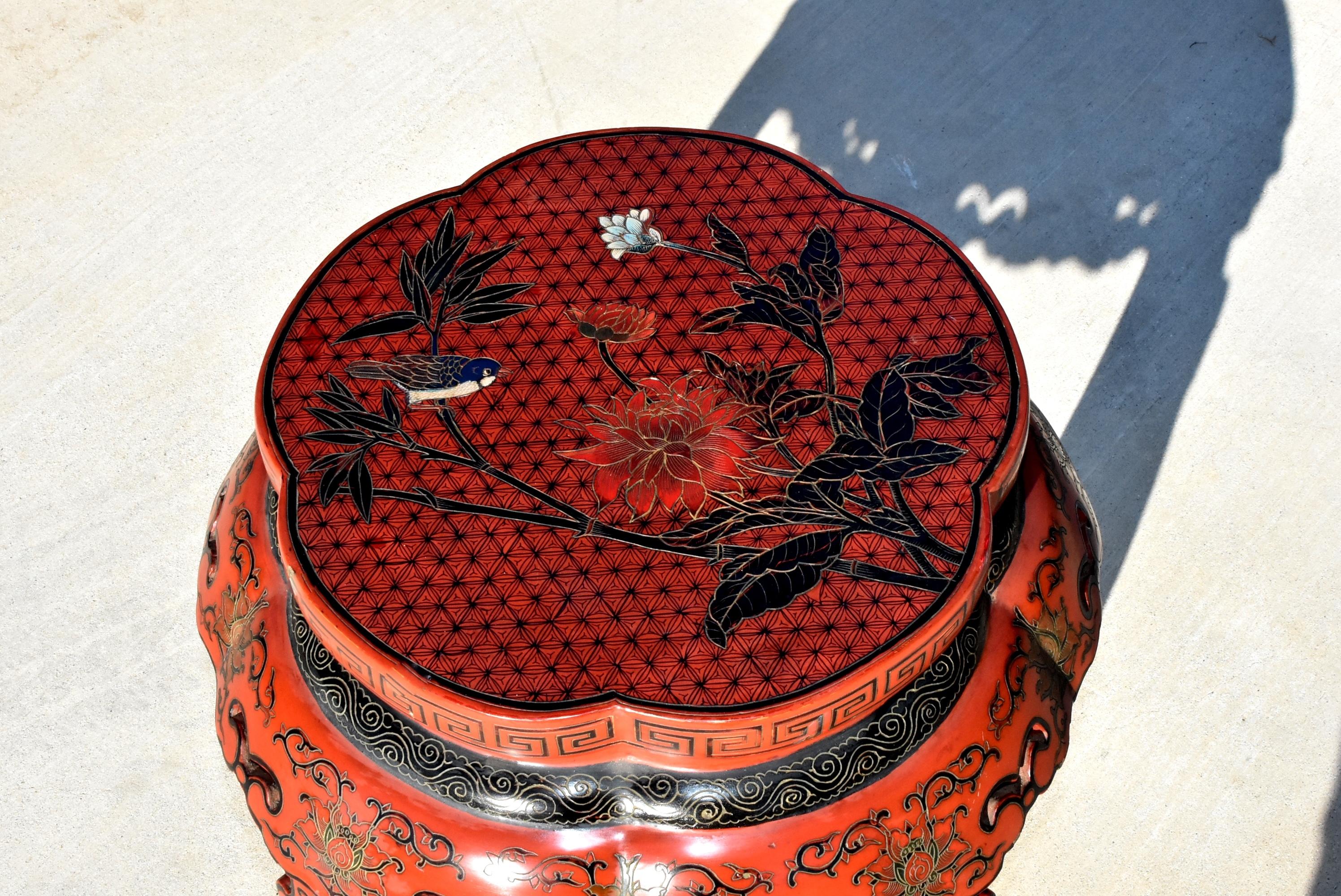 Chinese Antique Red Lacquered Stool 2