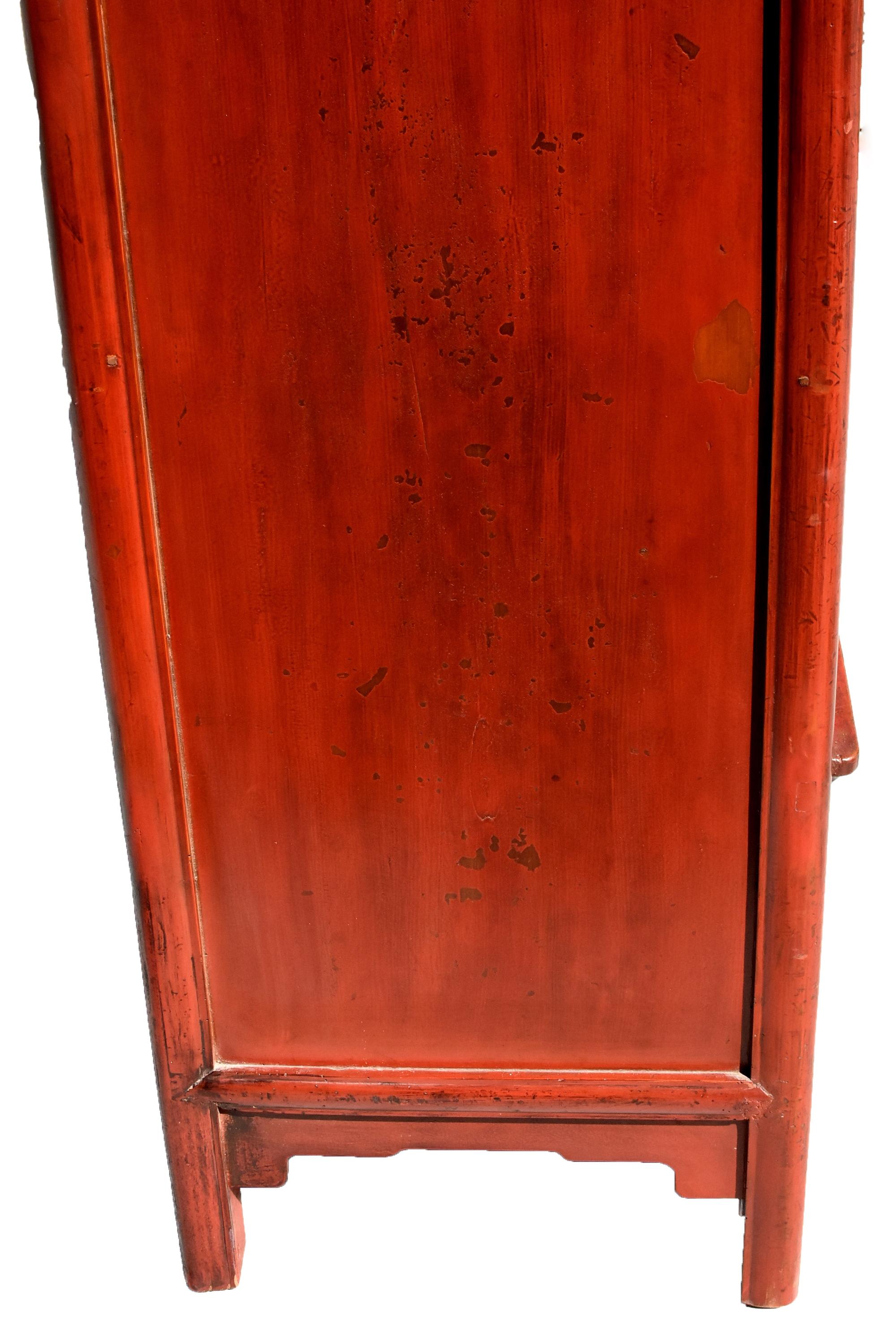 Chinese Antique Round Corner Cabinet, Red Lacquered Ming Style 5