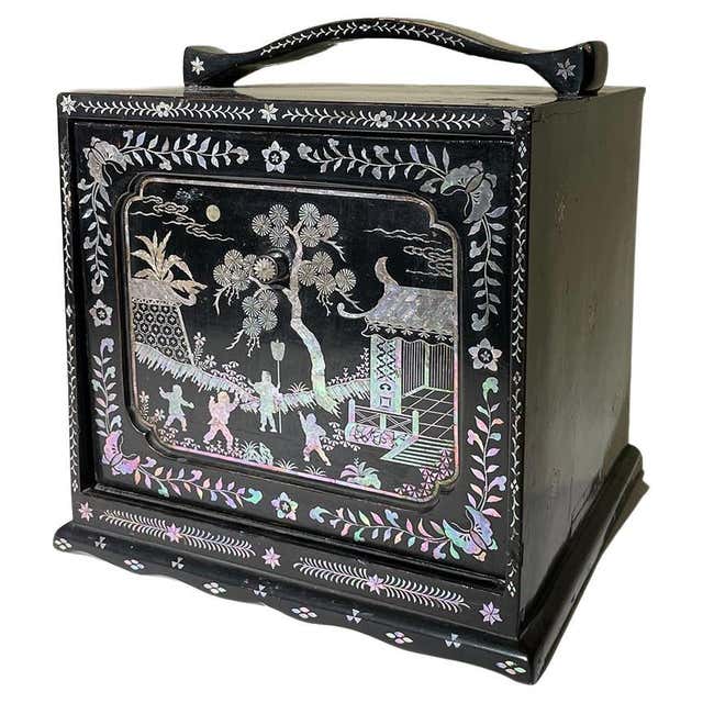 Chinese Antique Shell-Inlaid Lacquer Tea Tool Box, Qing Period For Sale ...