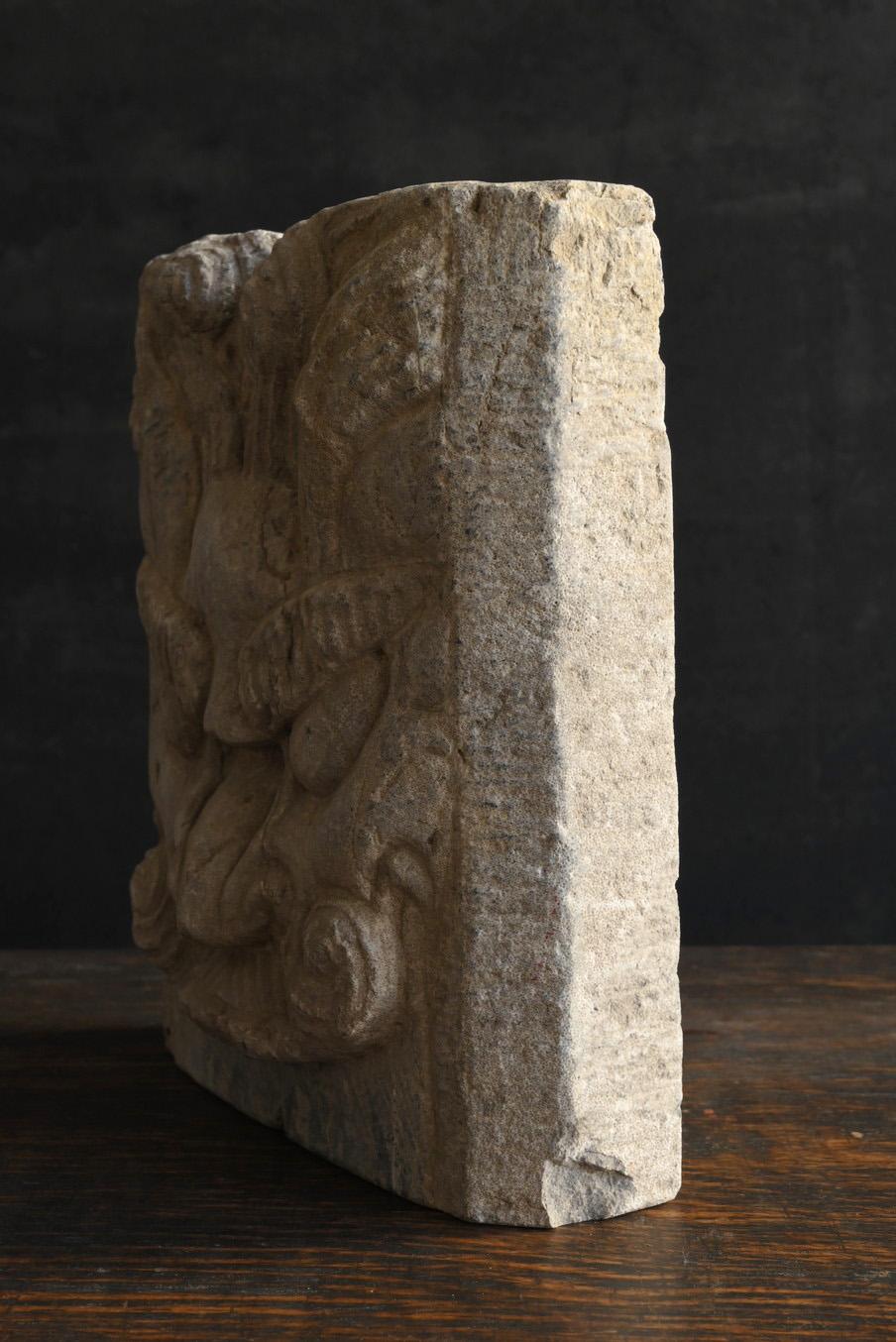 Chinesische antike Steingravur eines Drachens oder Dämonen/vor dem 20. Jahrhundert im Angebot 2