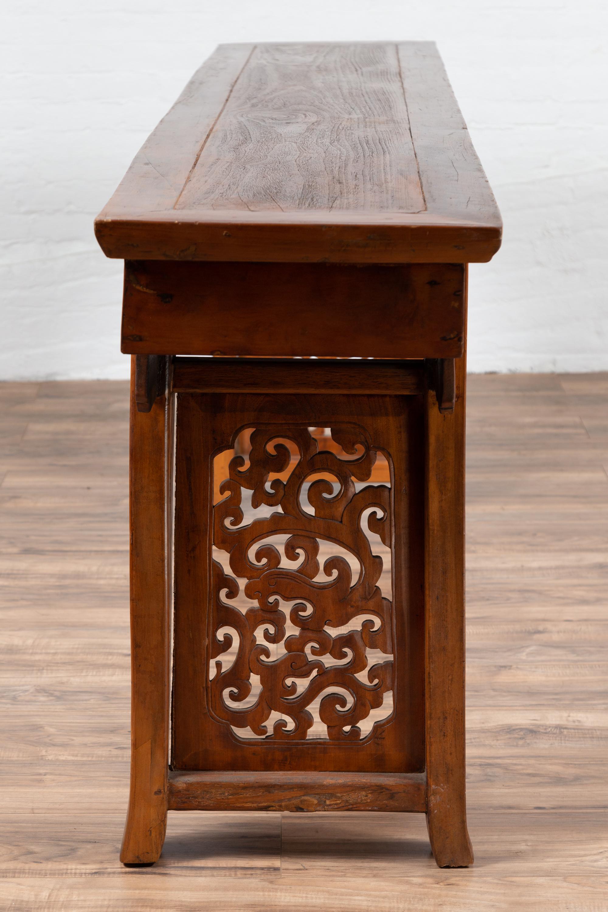 Chinese Antique Tall Altar Console Table with Meander Motifs and Carved Sides 3