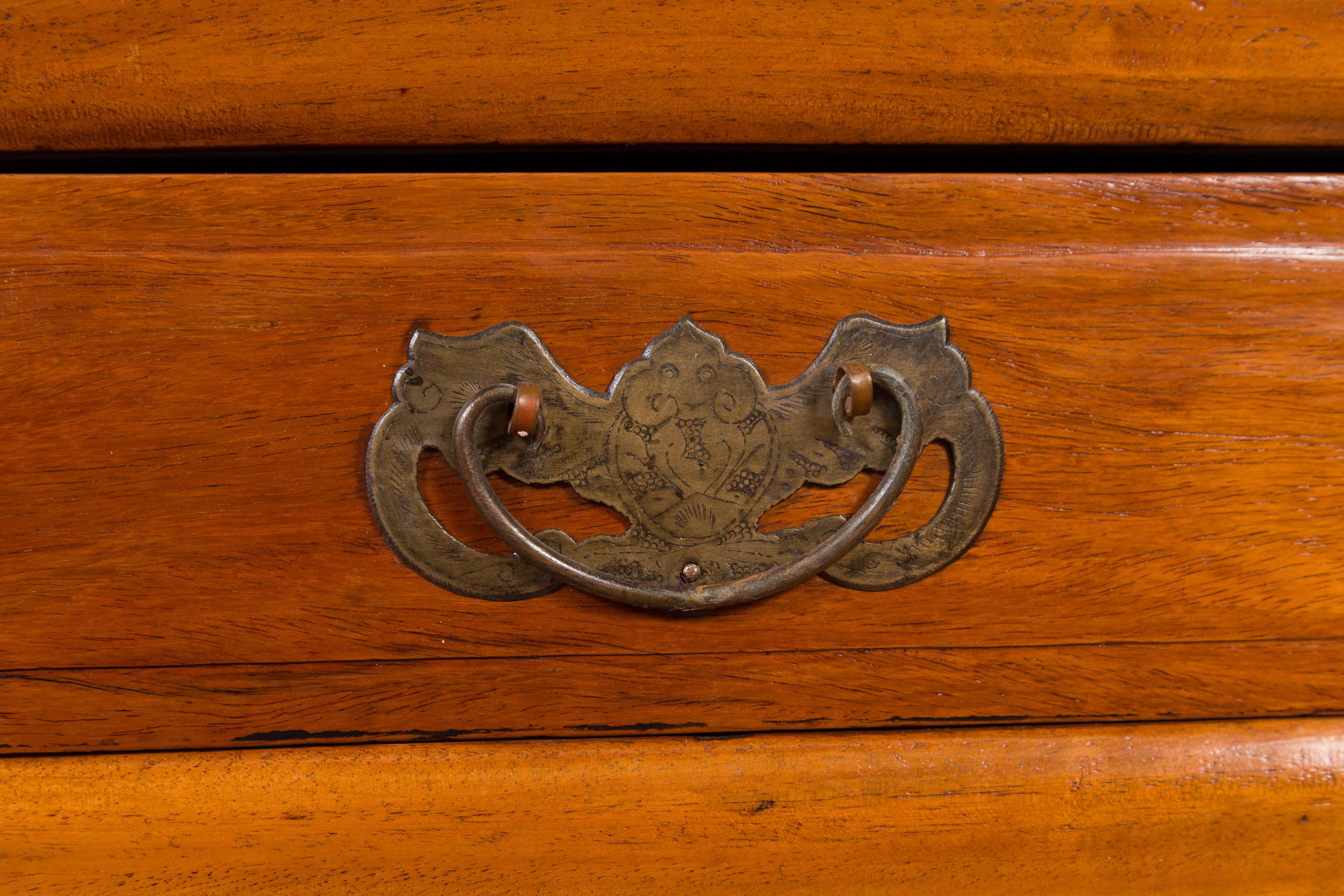 Armoire de rangement empilable chinoise ancienne bicolore avec portes et tiroirs en vente 4