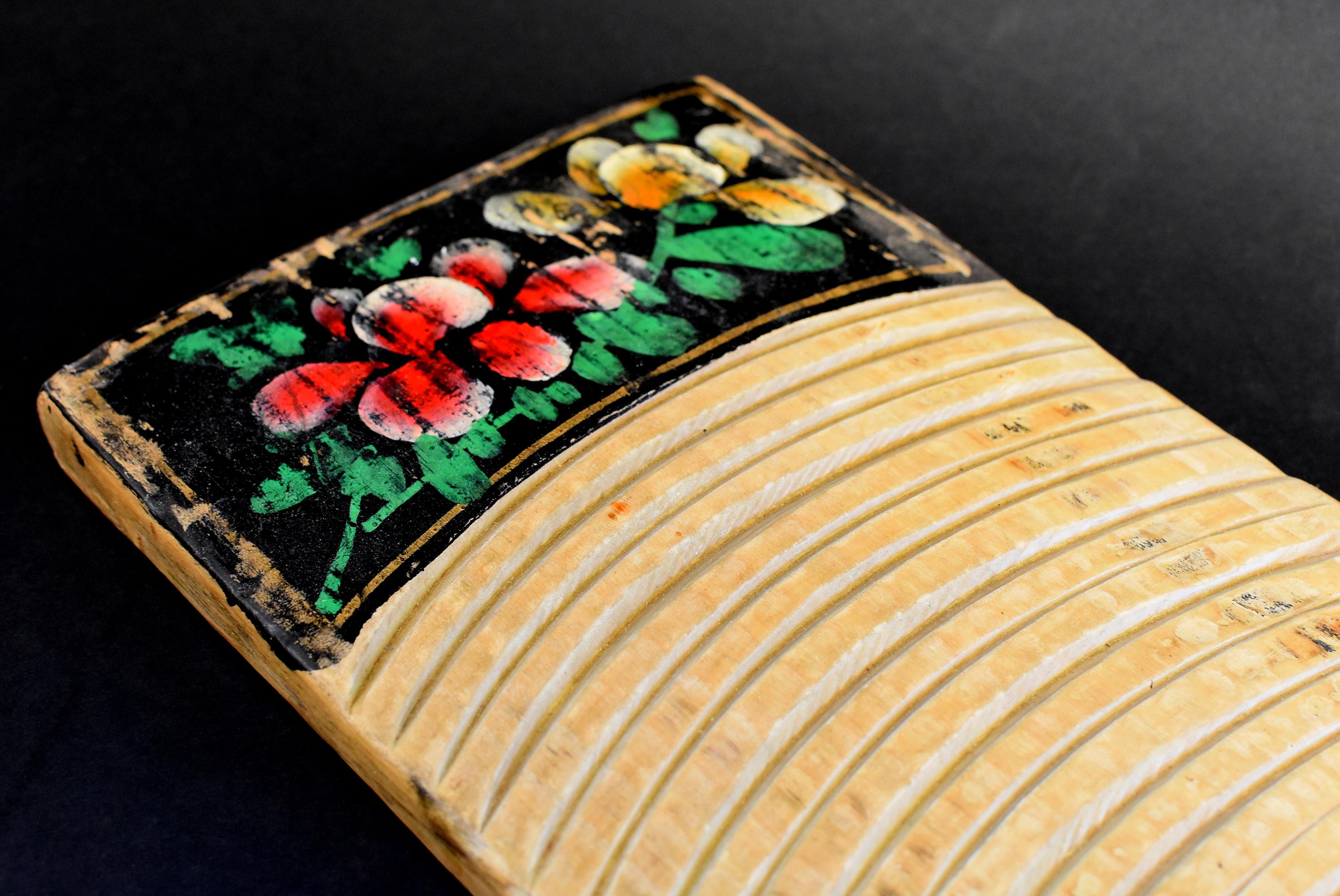 20th Century Chinese Antique Washboard Hand Painted For Sale