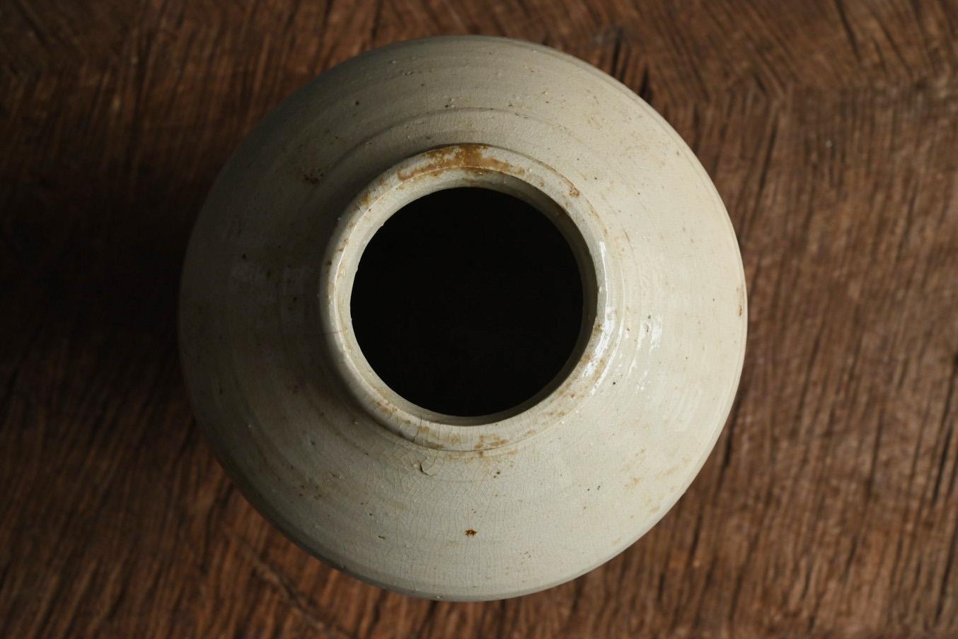 Vaso antico cinese in ceramica bianca del 17° secolo/vaso scavato/ in vendita 4