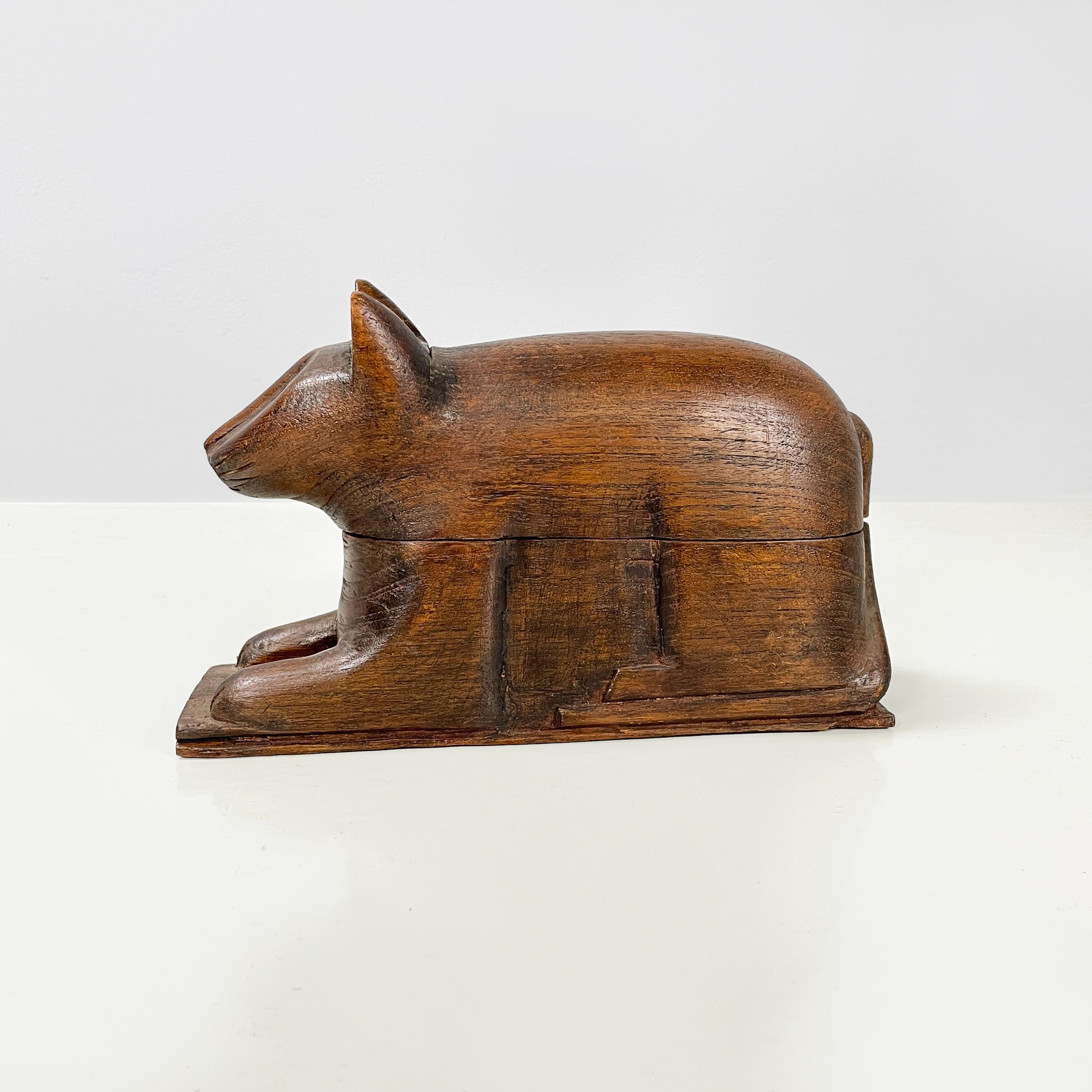 Ancienne boîte à bijoux ou porte-objets en bois pour chat, 1920 Bon état - En vente à MIlano, IT