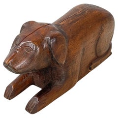 Chinese Retro Wooden dog jewelry box or object holder, 1920s