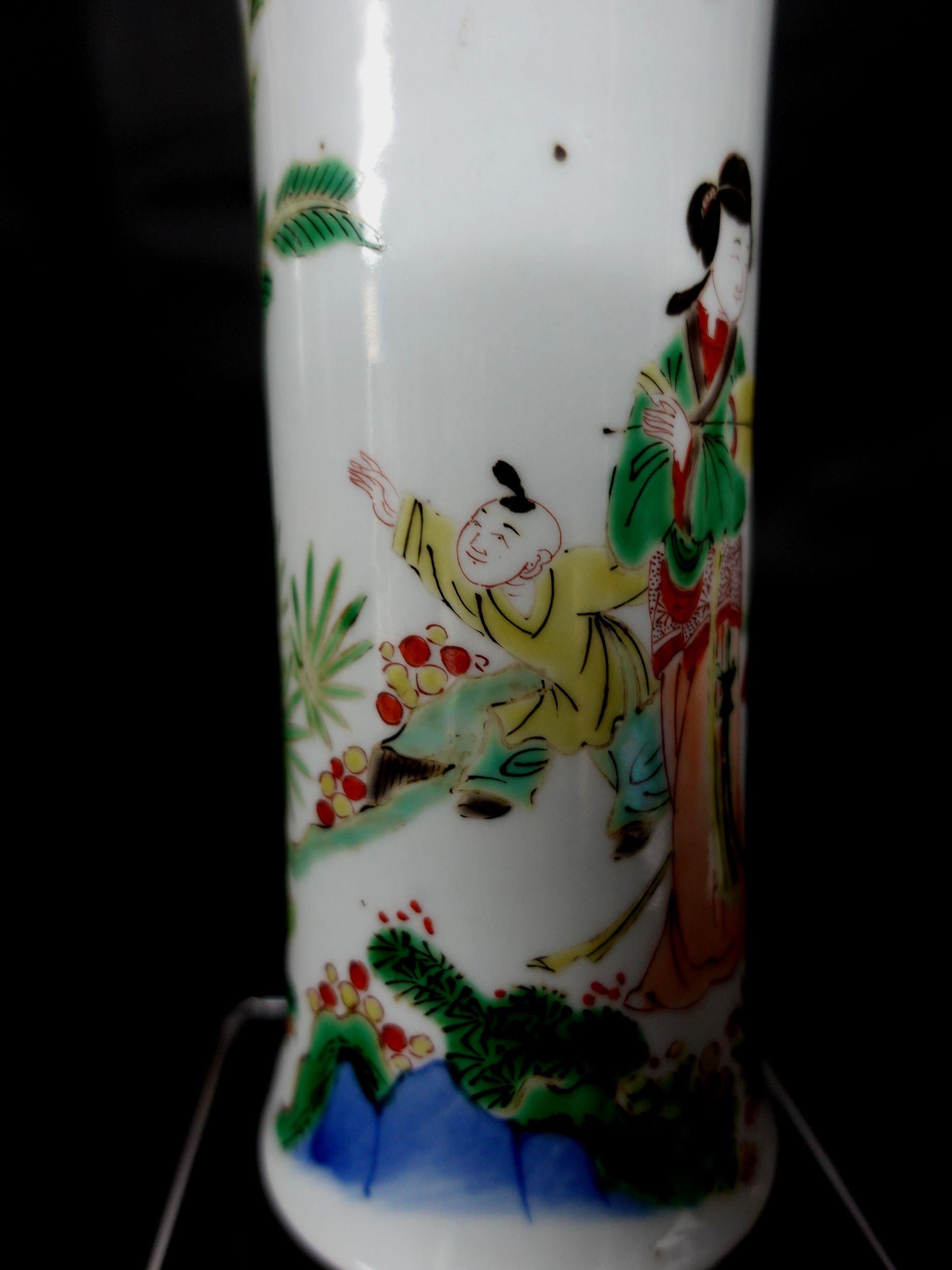 Chinese Antique Wu Tsai Beaker Form Vase, 19th Century, Ric.00036 For Sale 6