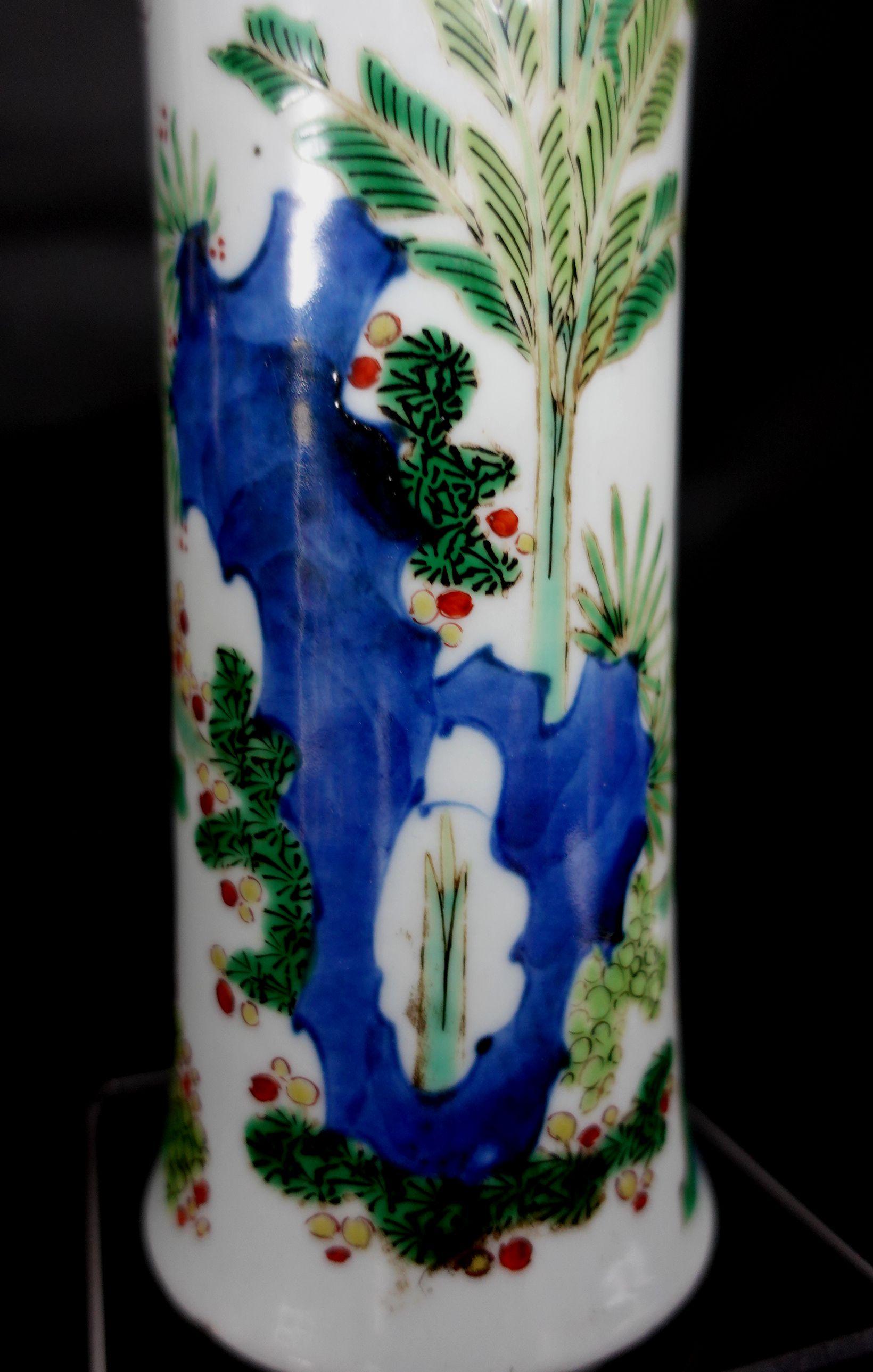 Chinese Antique Wu Tsai Beaker Form Vase, 19th Century, Ric.00036 For Sale 2