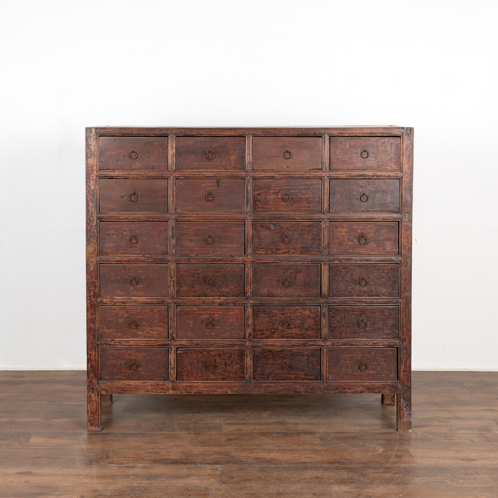 Chinese Apothecary Chest of 24 Drawers, circa 1820-40 In Good Condition For Sale In Round Top, TX