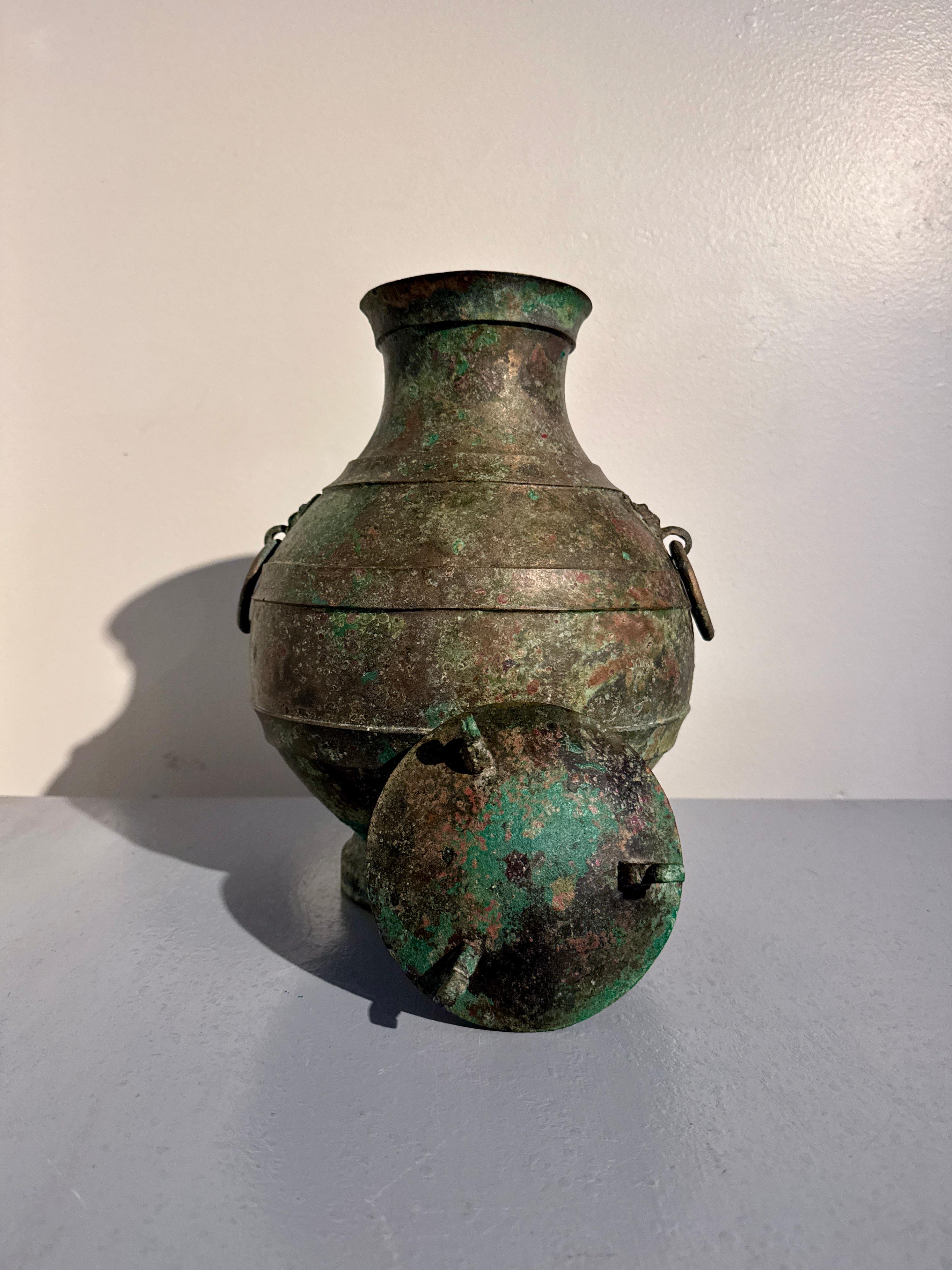 Chinese Archaic Bronze Hu and Cover, Han Dynasty (206 BC - 220 AD), China For Sale 4