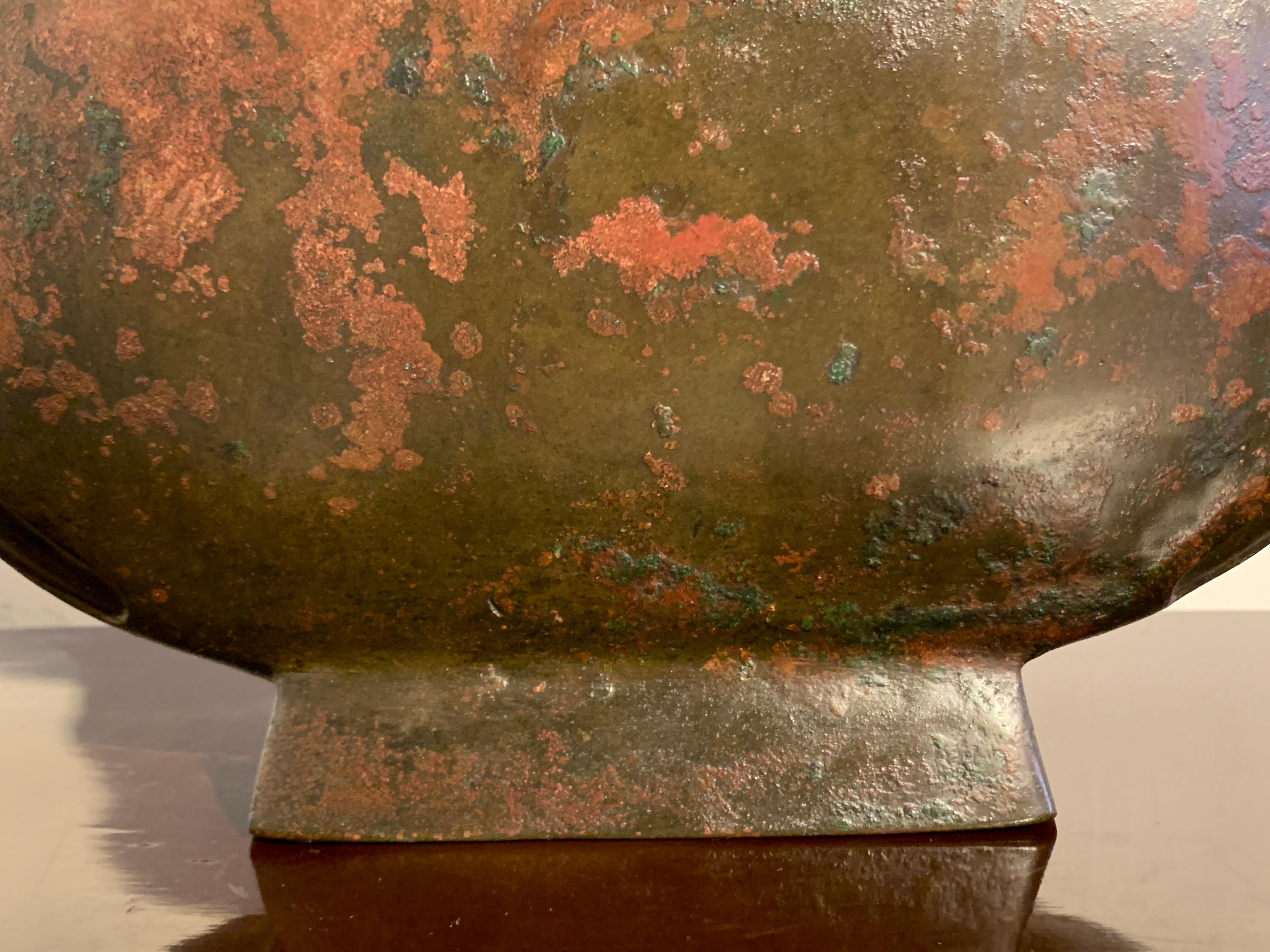 Vase à vin en bronze archéologique chinois, Bianhu, dynastie Han, Chine en vente 8