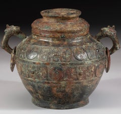 Vasija cubierta de bronce arcaísta china Hu