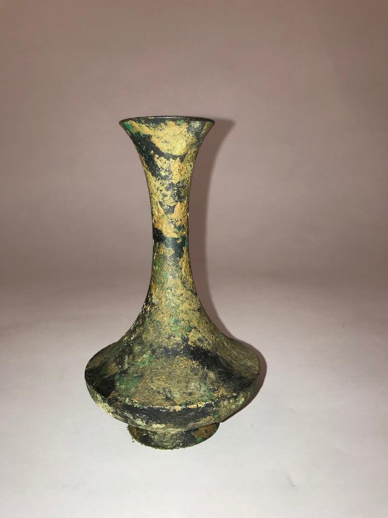 Chinese Archaistic Bronze Vessel In Good Condition In Stamford, CT