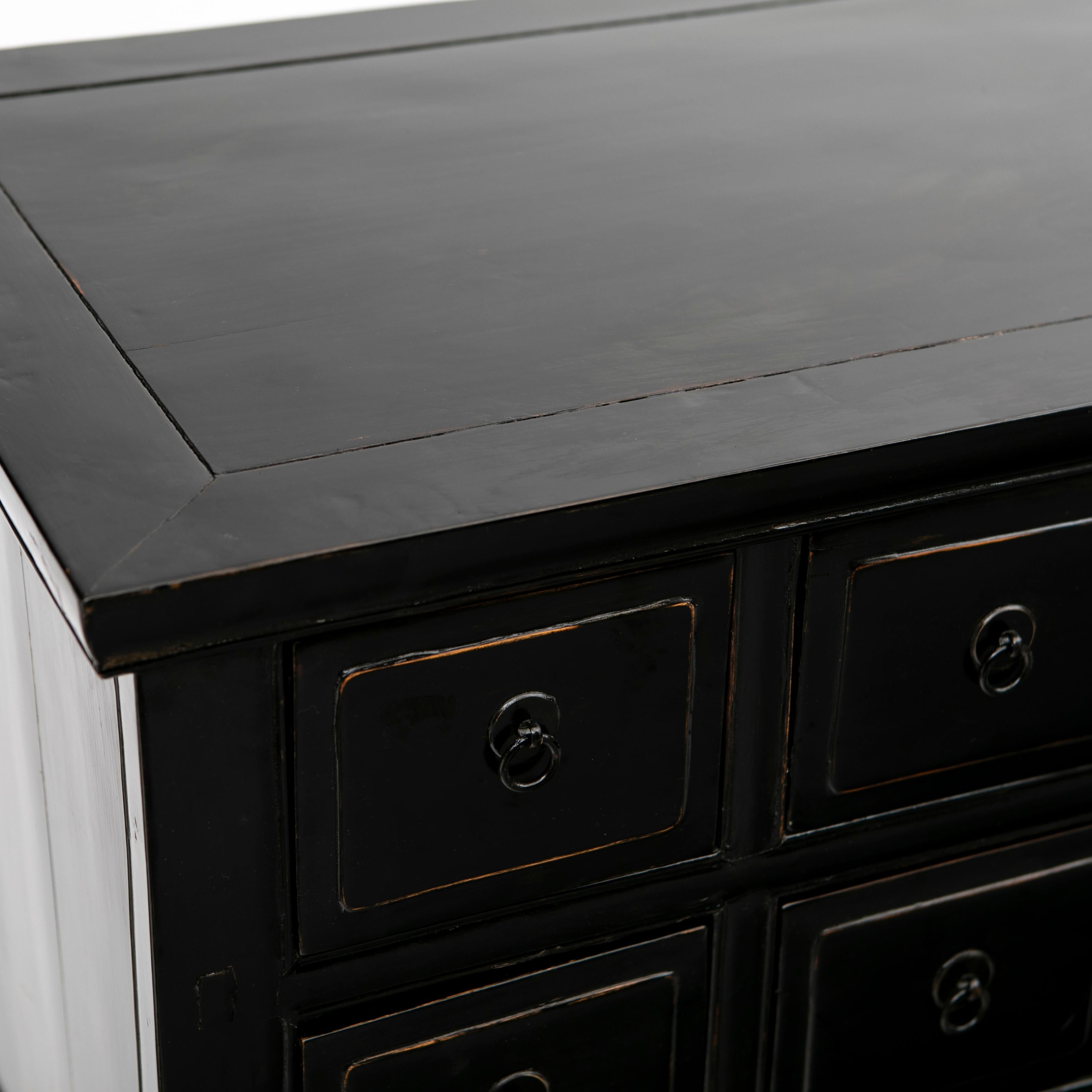 Black Lacquered Art Deco Chest For Sale 1