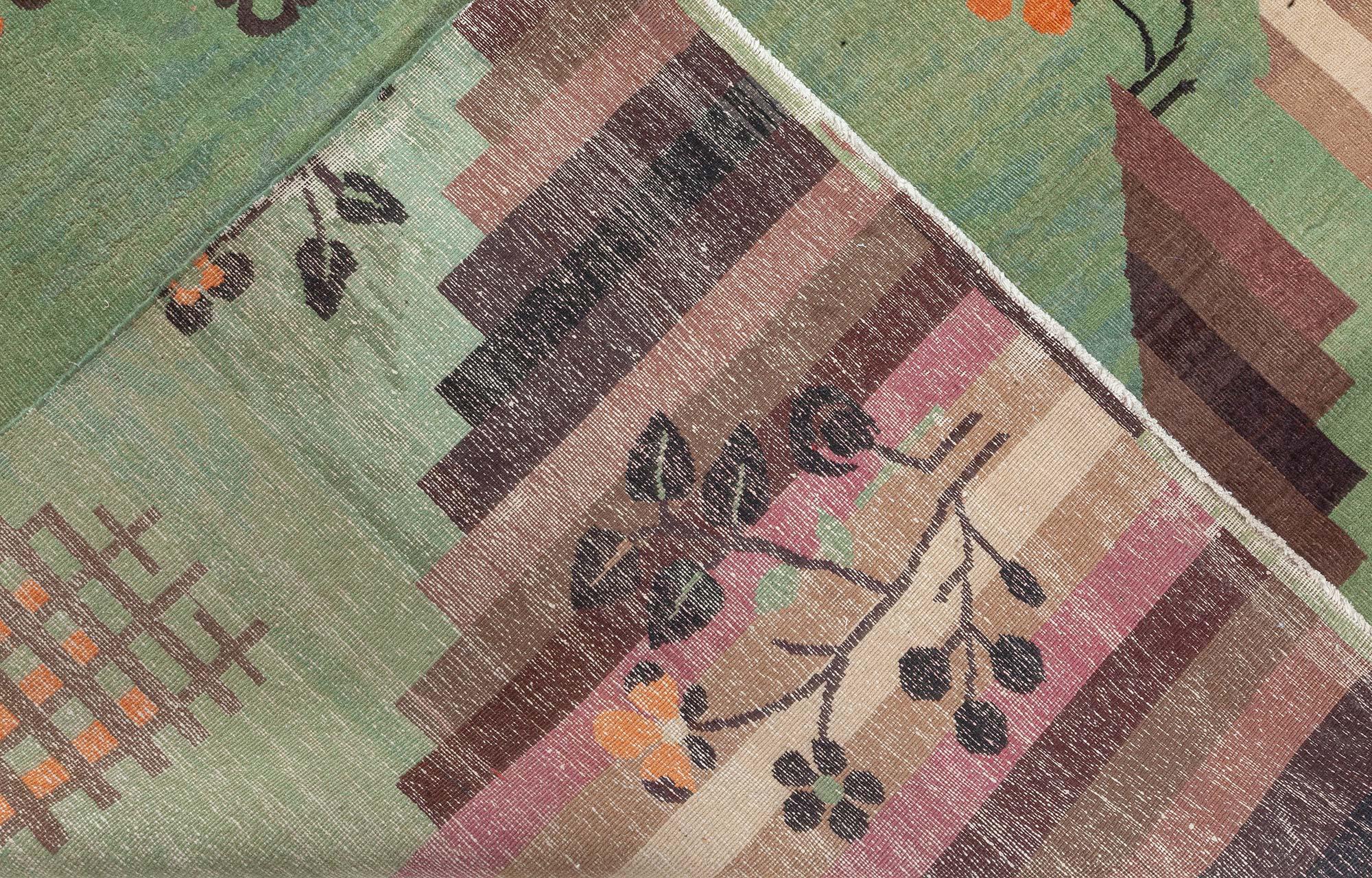 Tapis chinois Art Déco vert Bon état - En vente à New York, NY