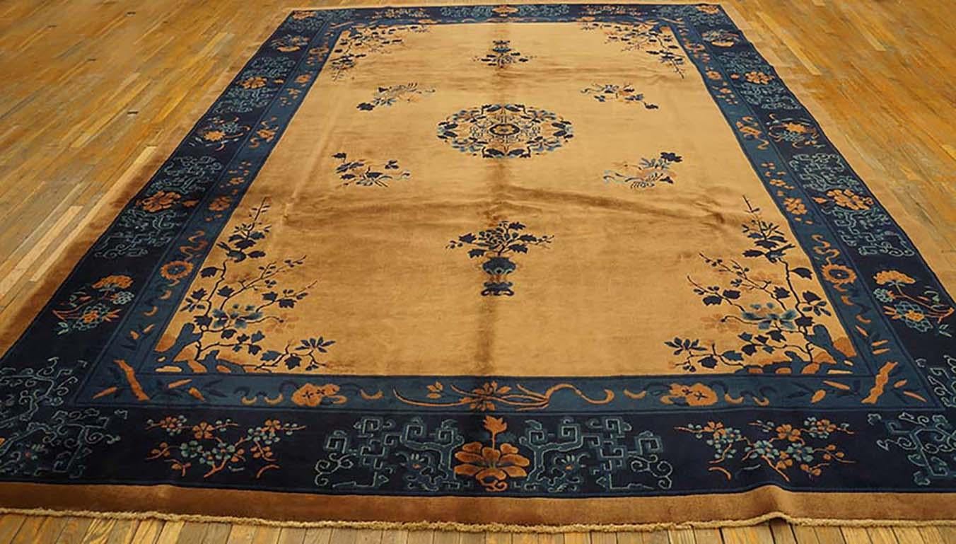 Chinese - Art Deco rug. Measures: 10'3