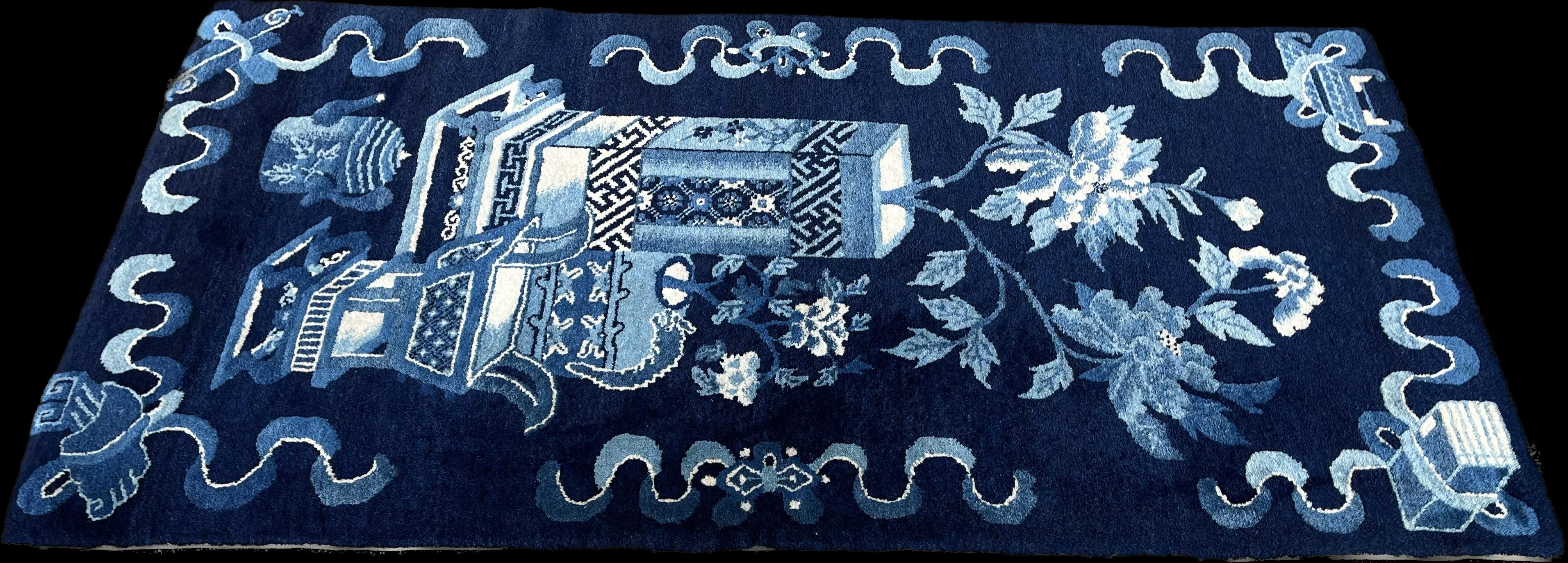Chinese Art Deco Rug In Good Condition For Sale In RÉDING, FR