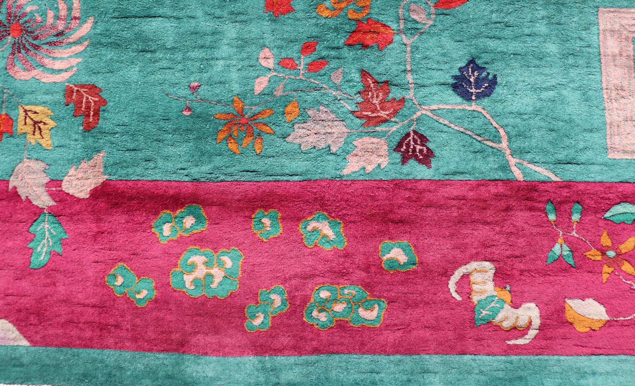 Chinesische Art Deco Teppich mit großen Vining Blume 9'6