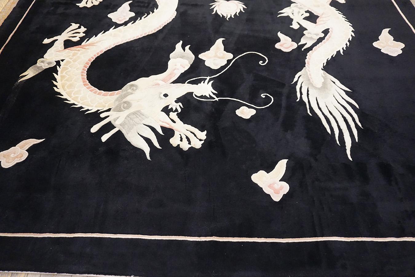 Laine Chinese Art Deco Style Carpet with Dragons ( 9'x 12' - 275 x 365 ) en vente
