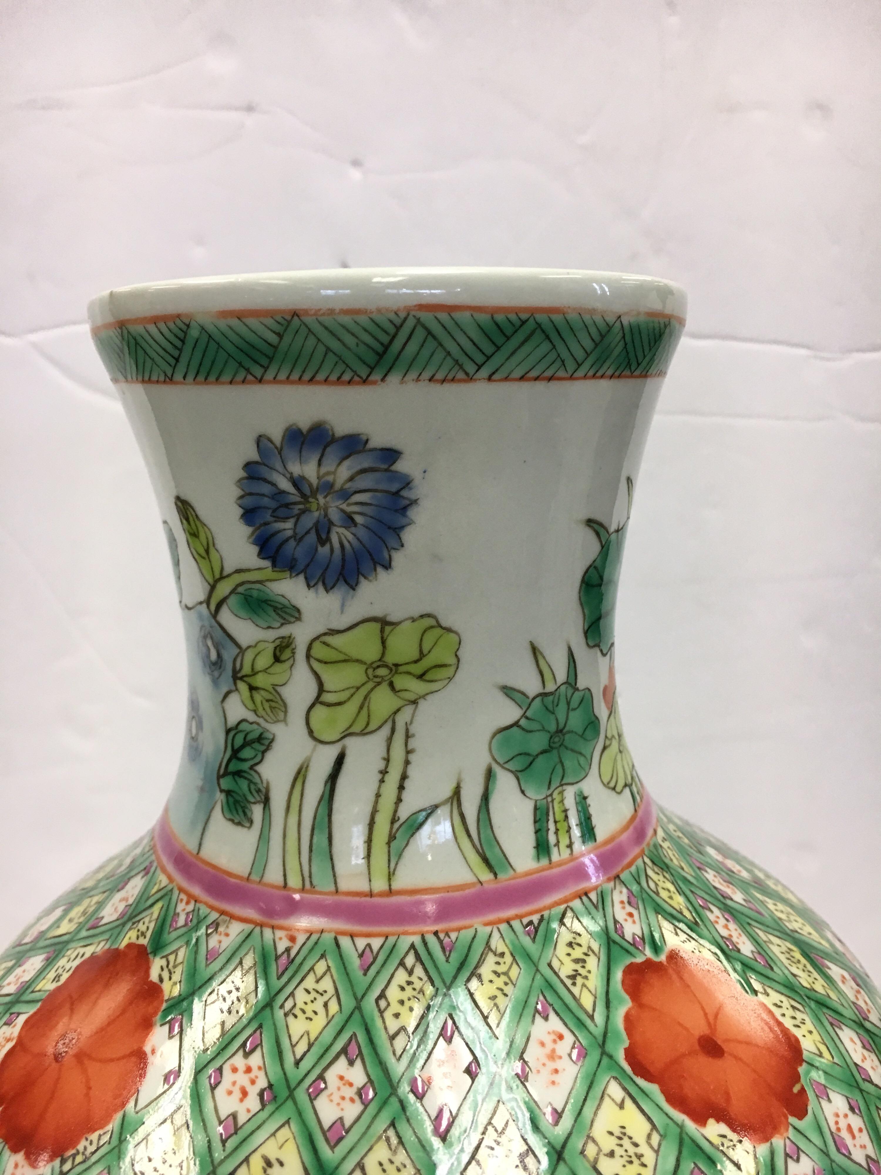 Chinese Asian Baluster Form Porcelain Hand Painted Vase with Flowers and Vine 4