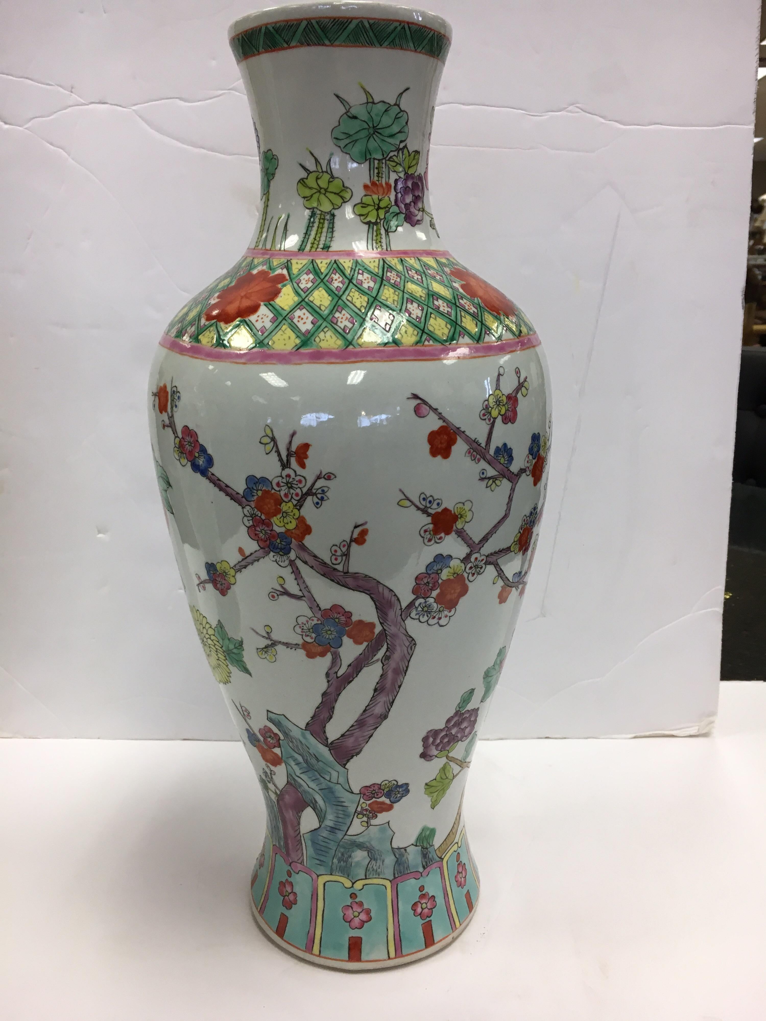 Chinese Asian Baluster Form Porcelain Vase with Intricate Painted Flowers & Vine 1