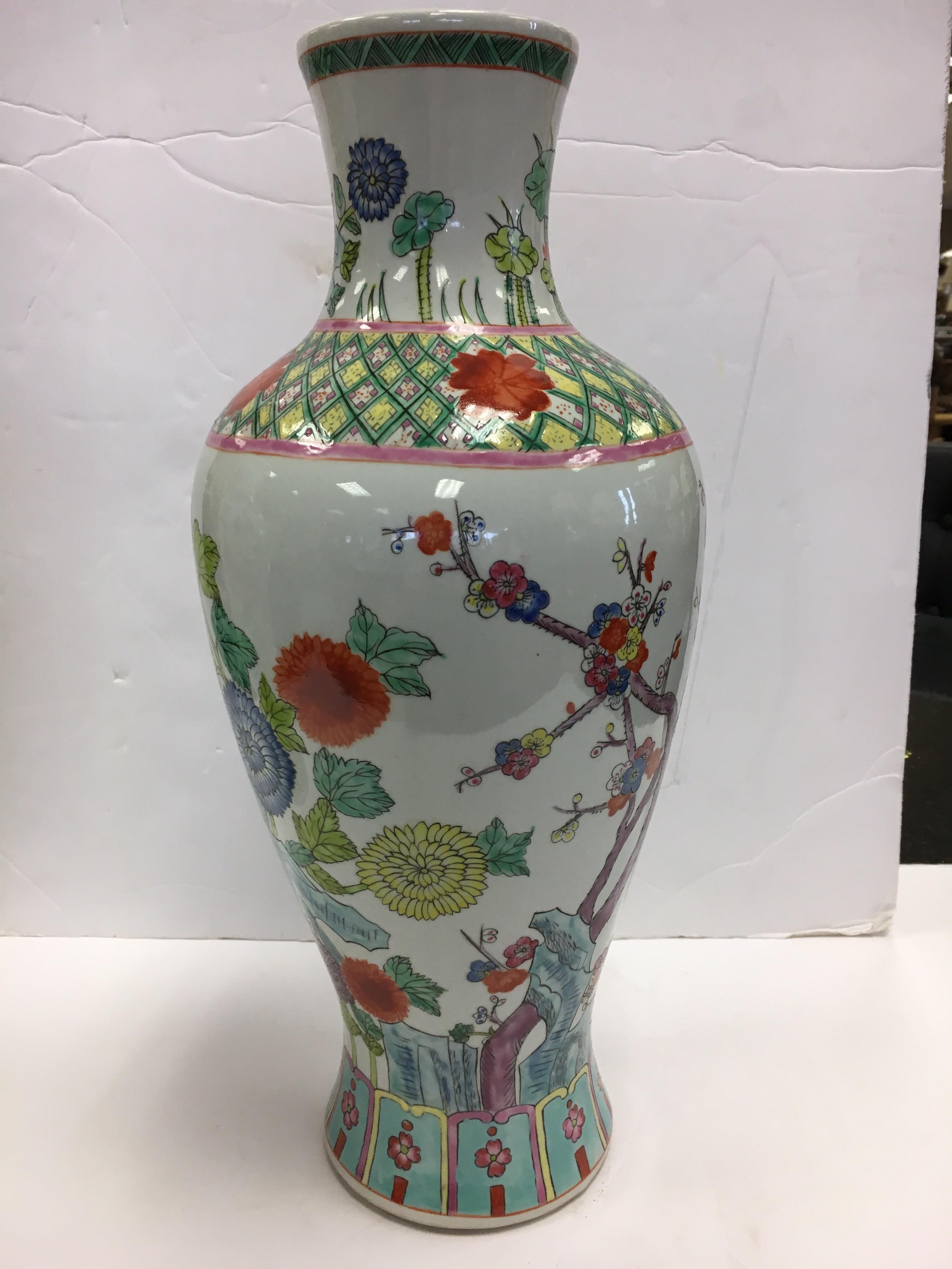 Chinese Asian Baluster Form Porcelain Vase with Intricate Painted Flowers & Vine 2