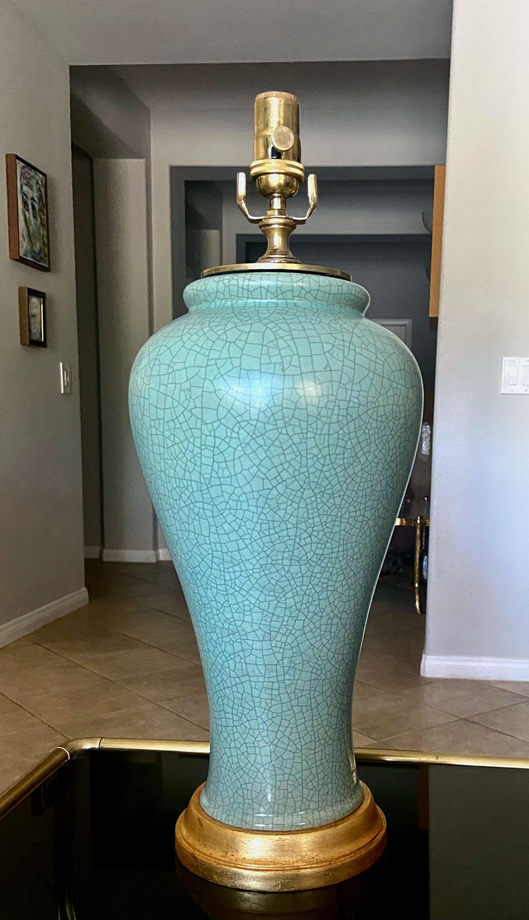 Chinese Asian Celadon Crackle Porcelain Table Lamp In Good Condition For Sale In Palm Springs, CA