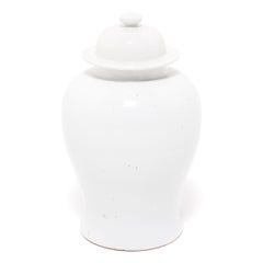 Chinese Bai Baluster Jar
