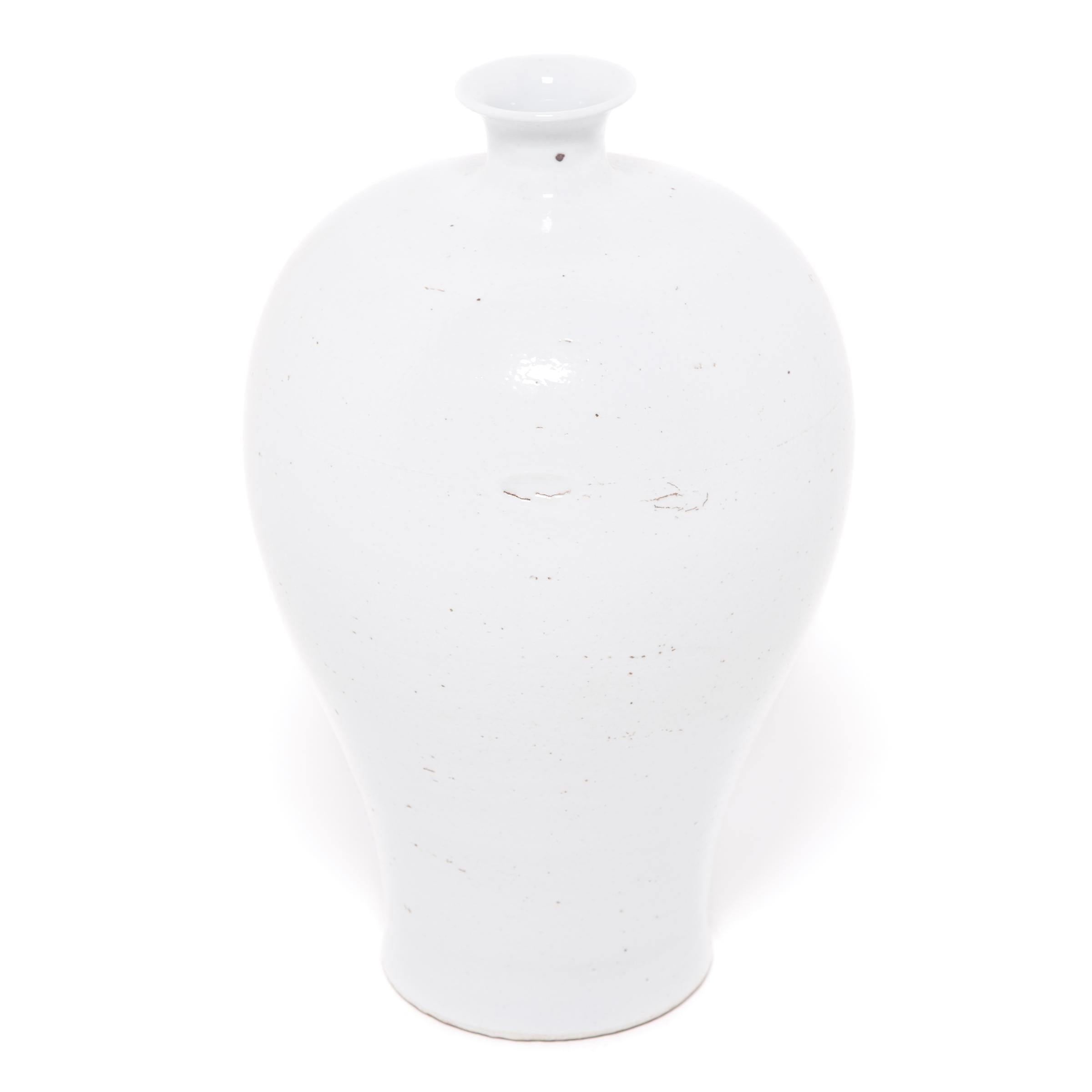 Minimalist Chinese Bai White Meiping Jar For Sale
