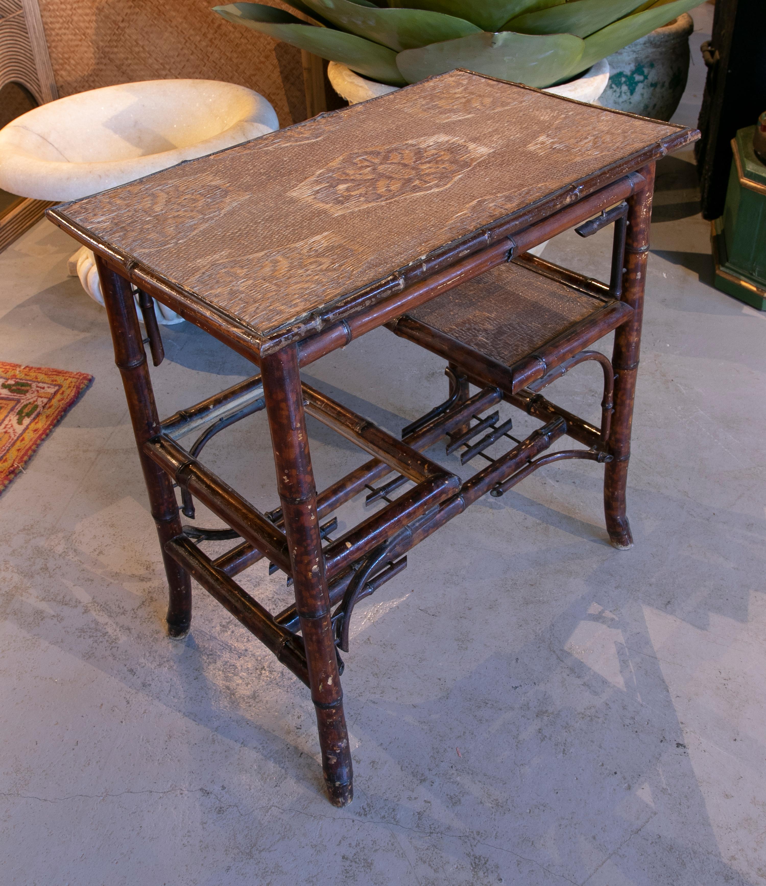 Chinese Bamboo Sidetable with Wicker Shelves and Top from the 1950ies For Sale 3