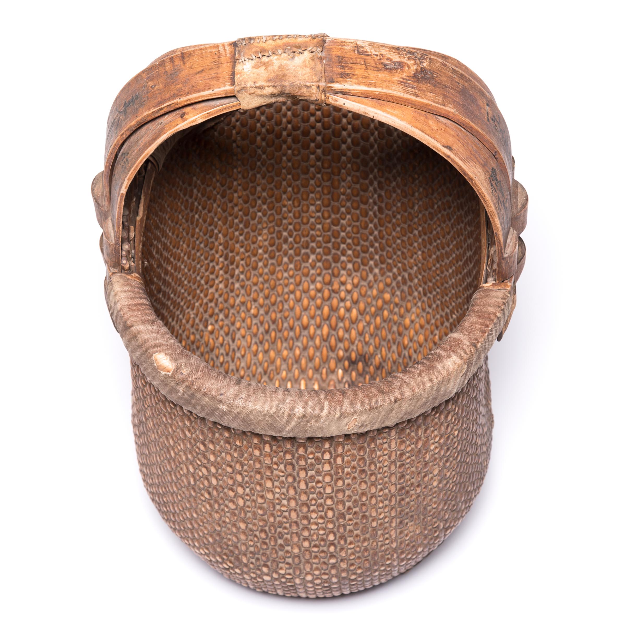 Hand-Woven Chinese Bent Handle Fisherman's Basket, c. 1850 For Sale