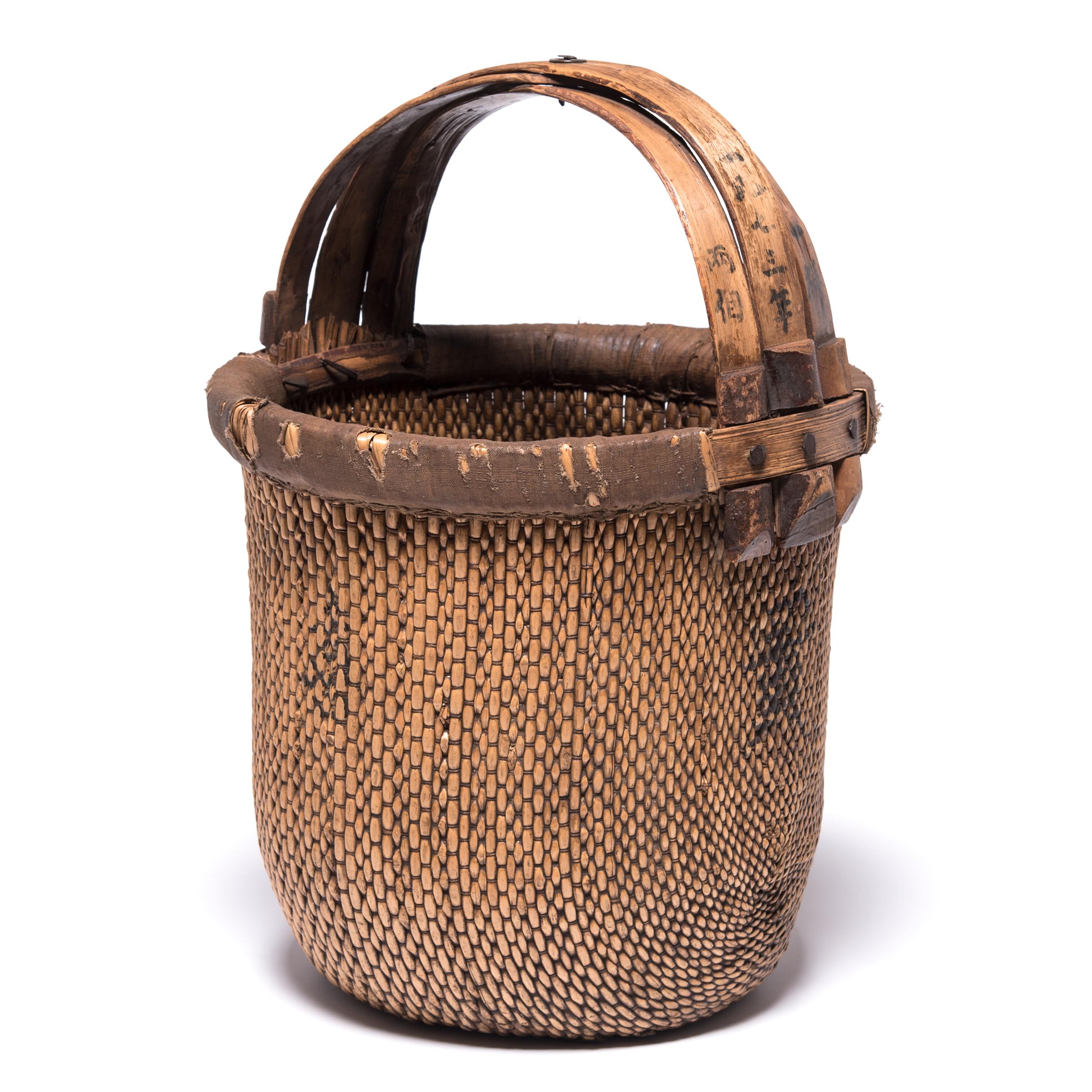 Rustic Chinese Bent Handle Fisherman's Basket, circa 1850 For Sale