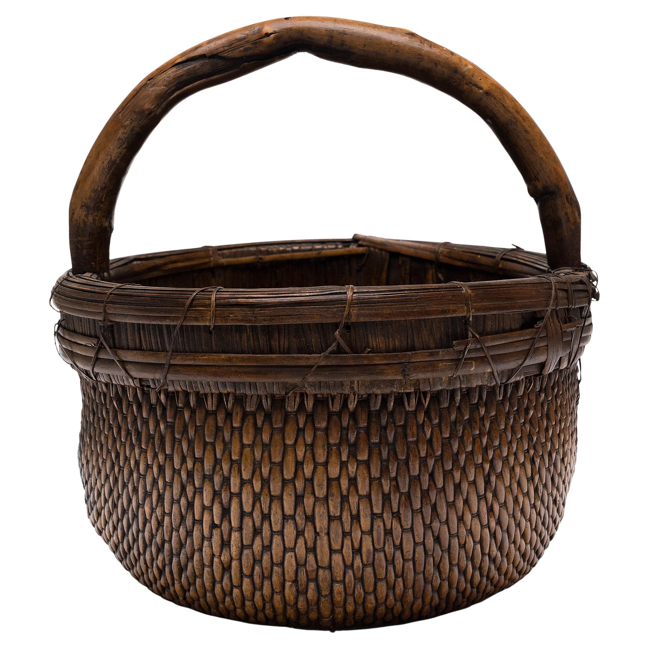 Chinese Bent Handle Market Basket, circa 1850 For Sale