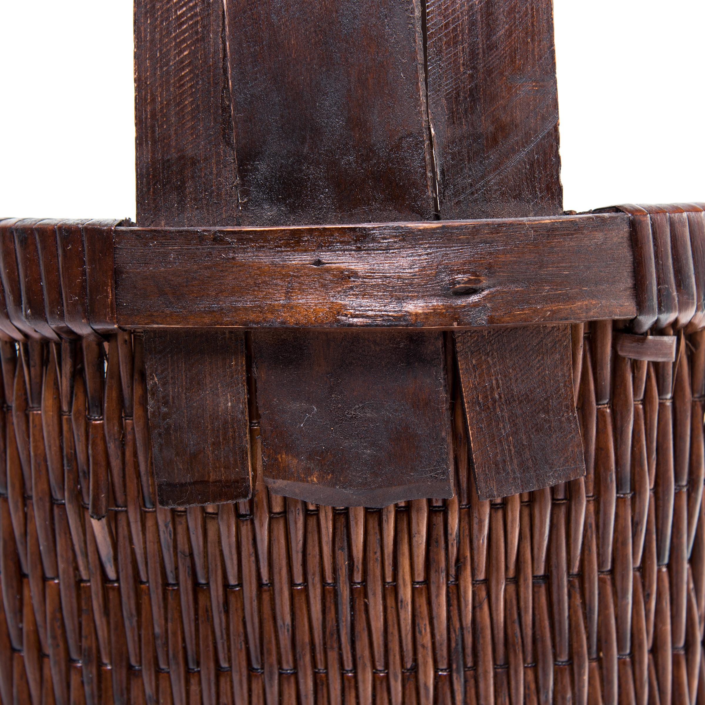 Bentwood Chinese Bent Handle Fisherman's Basket, circa 1900 For Sale
