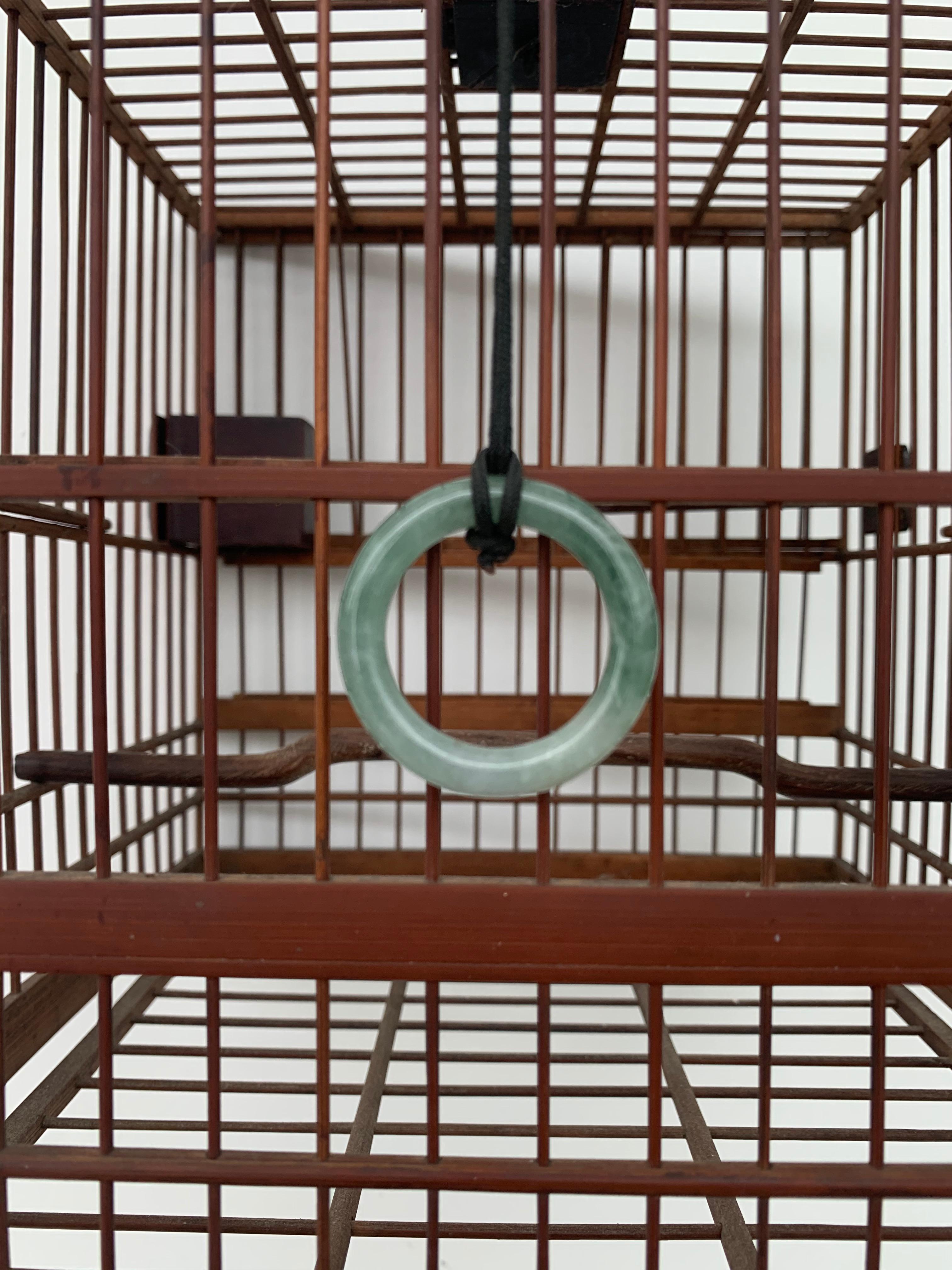 Chinese Birdcage with Porcelain Feeding Bowls, Vintage Mid-20th Century In Good Condition For Sale In Jimbaran, Bali