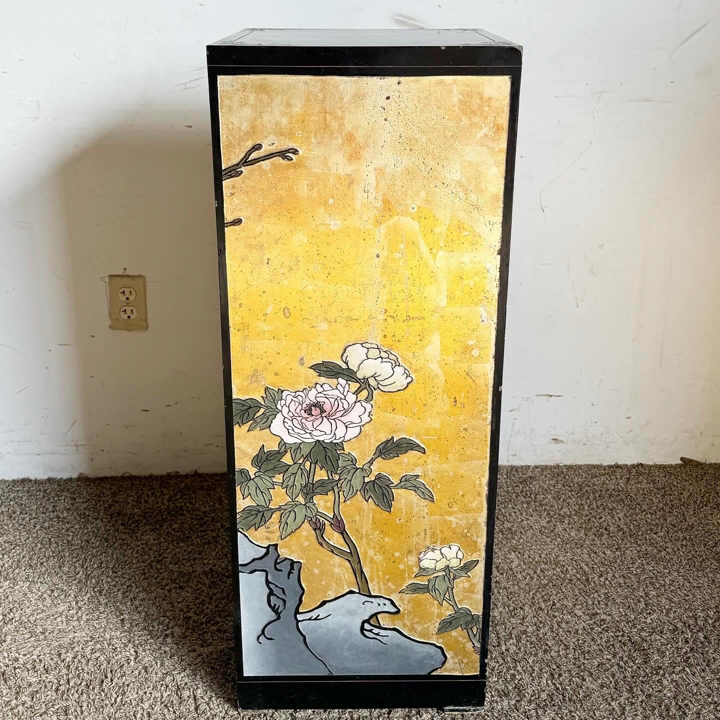 Chinese Black and Gold Hand Painted and Carved Pedestal For Sale 3