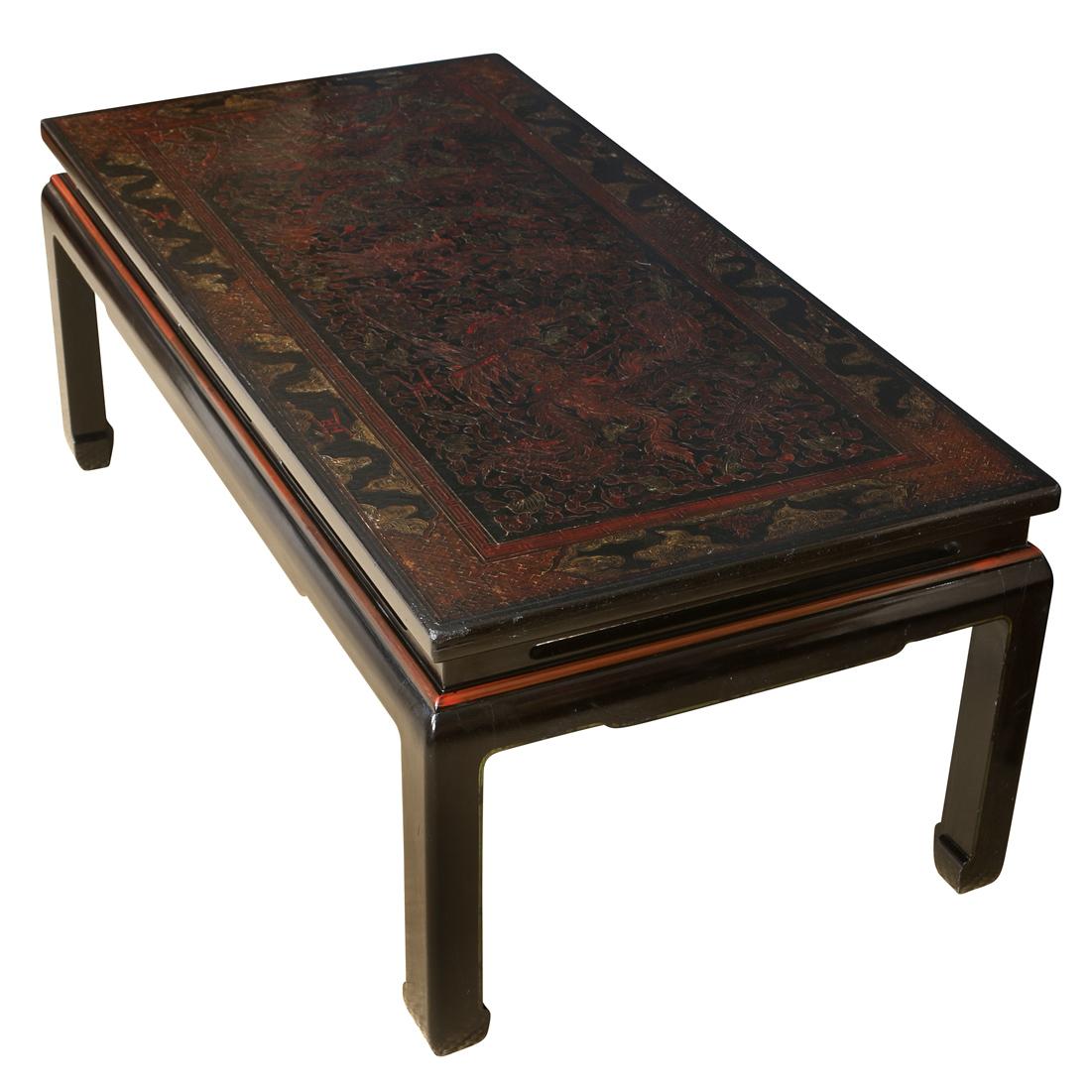 Chinese Black and Rouge Lacquer Etched Coffee Table In Good Condition For Sale In Locust Valley, NY