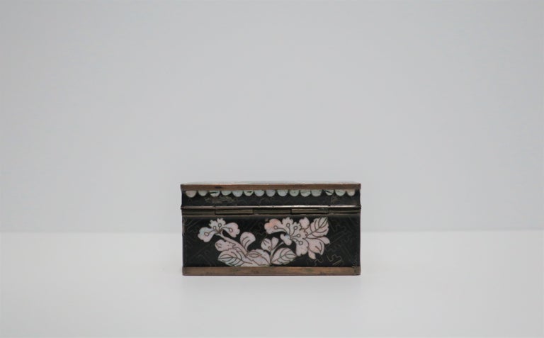 Chinese Black and White Cloisonné Box For Sale 6