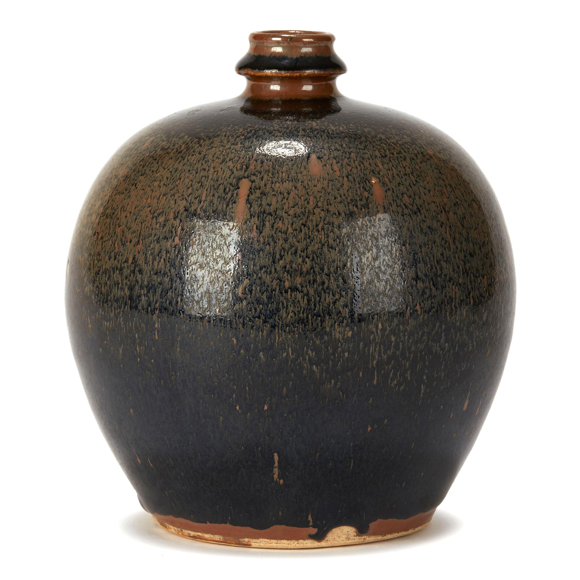 Chinese Black and Brown Haresfur Glazed Bulbous Pottery Vase, 20th Century In Excellent Condition In Bishop's Stortford, Hertfordshire