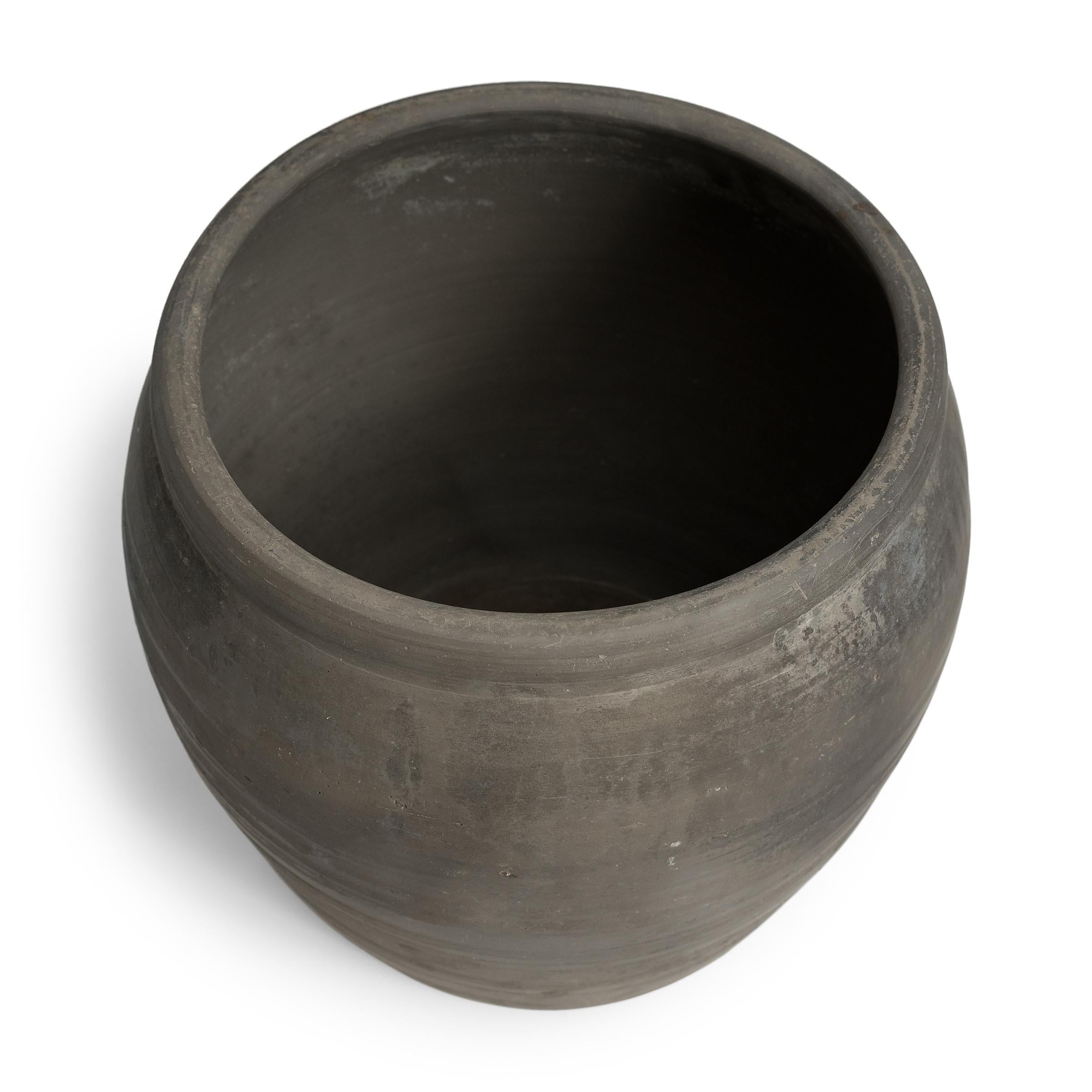 Rustic Chinese Black Clay Vessel, circa 1900 For Sale