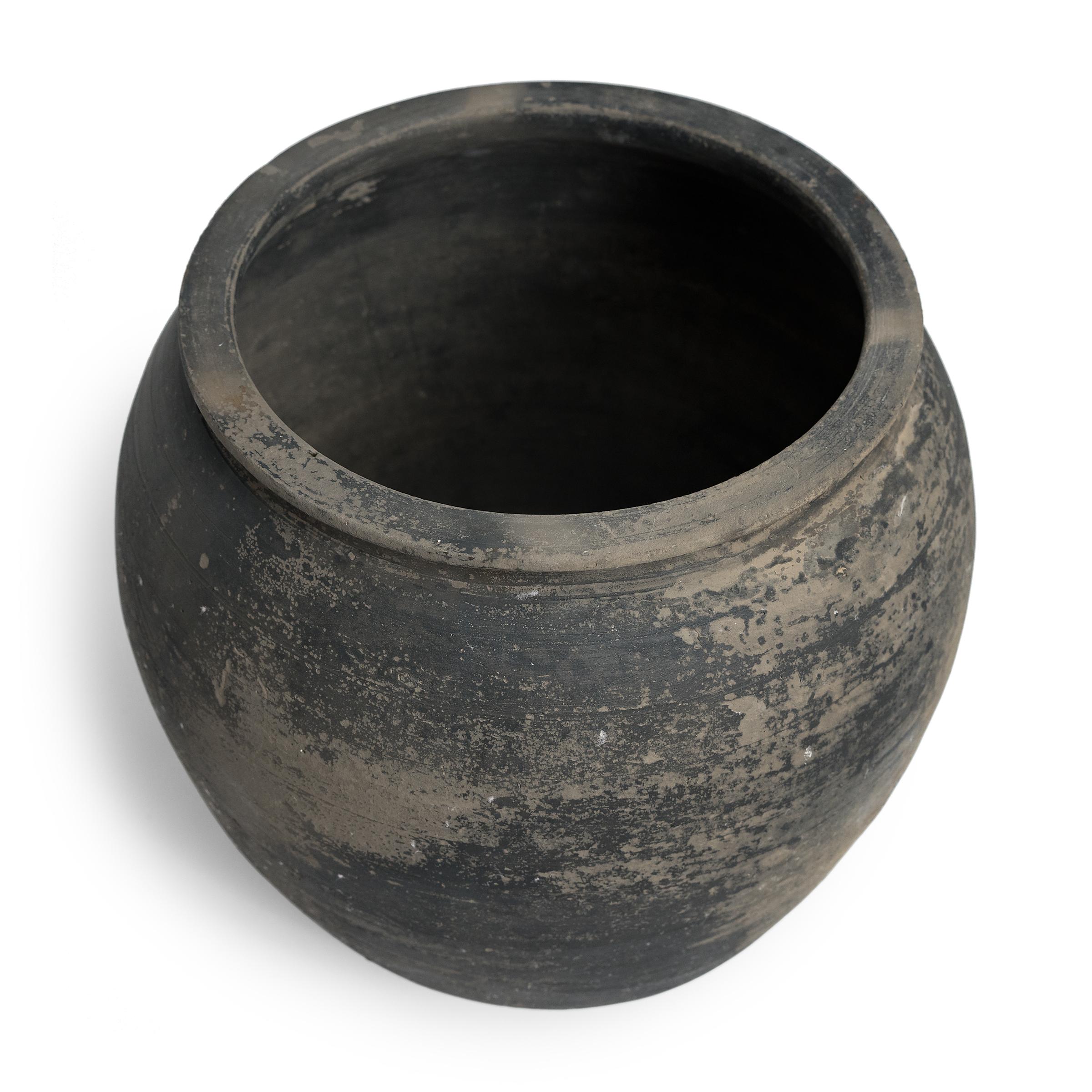 Rustic Chinese Black Clay Vessel, circa 1900 For Sale