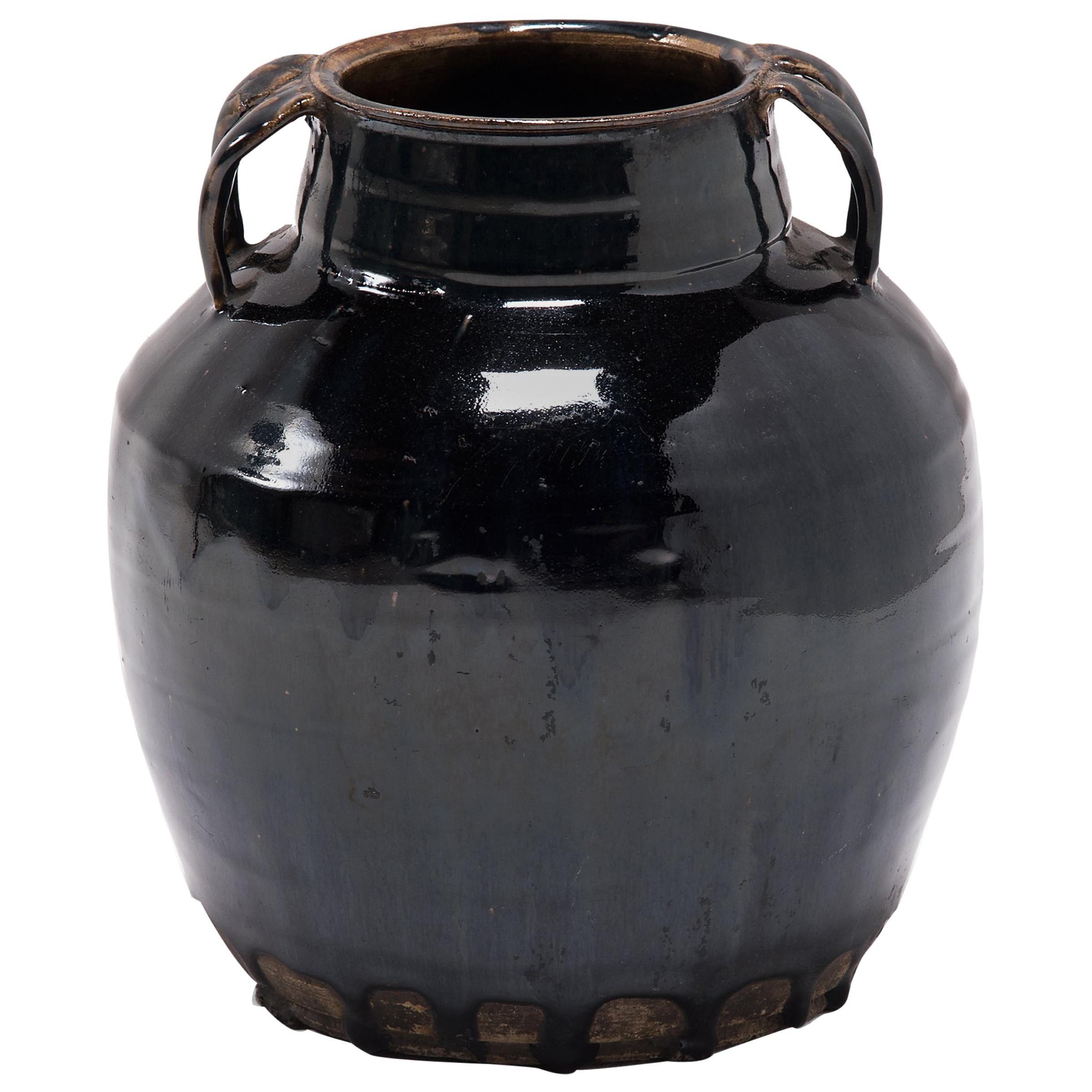 Chinese Black Glazed Soy Vessel