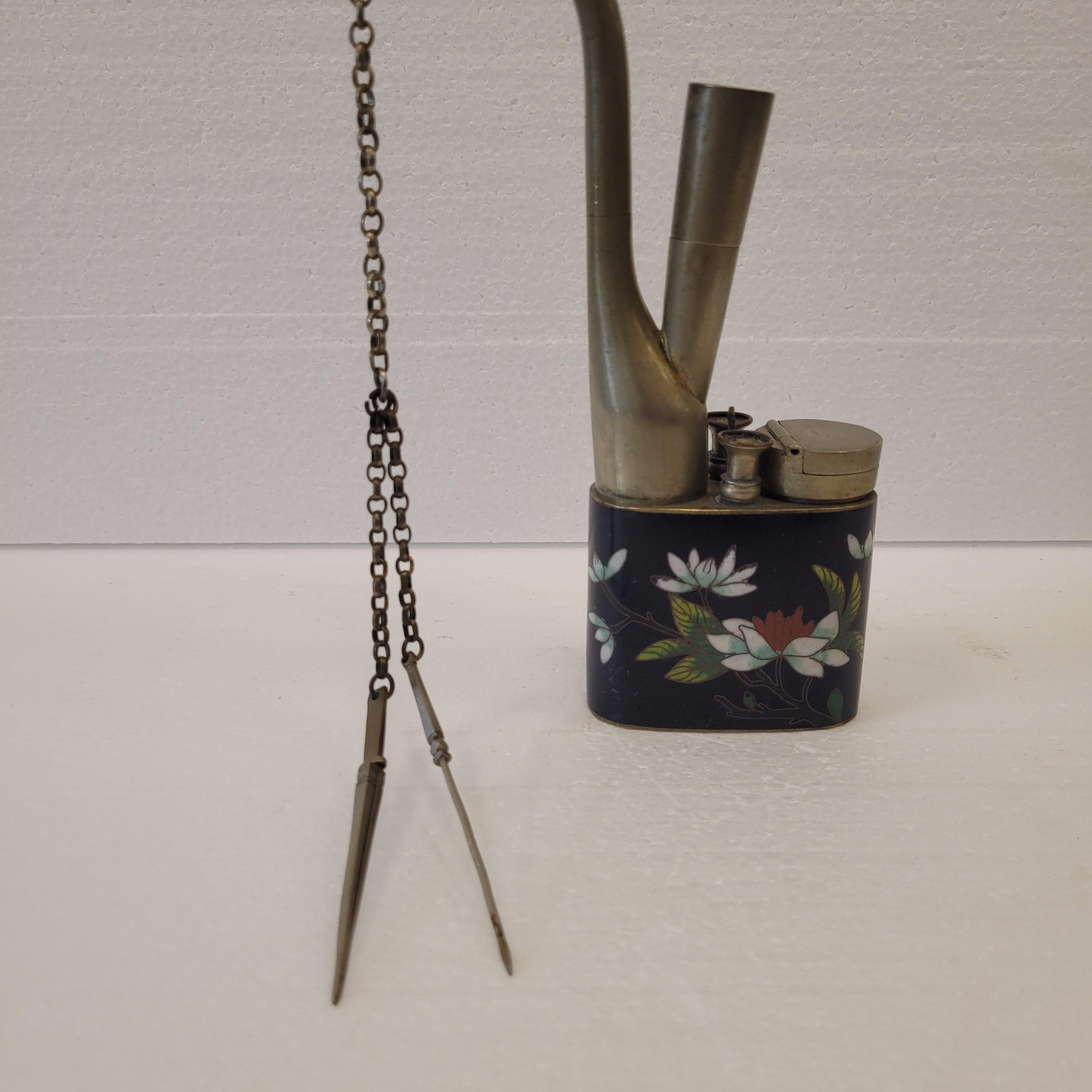 Chinese black green enamel flowers small water pipe opium pipe For Sale 11