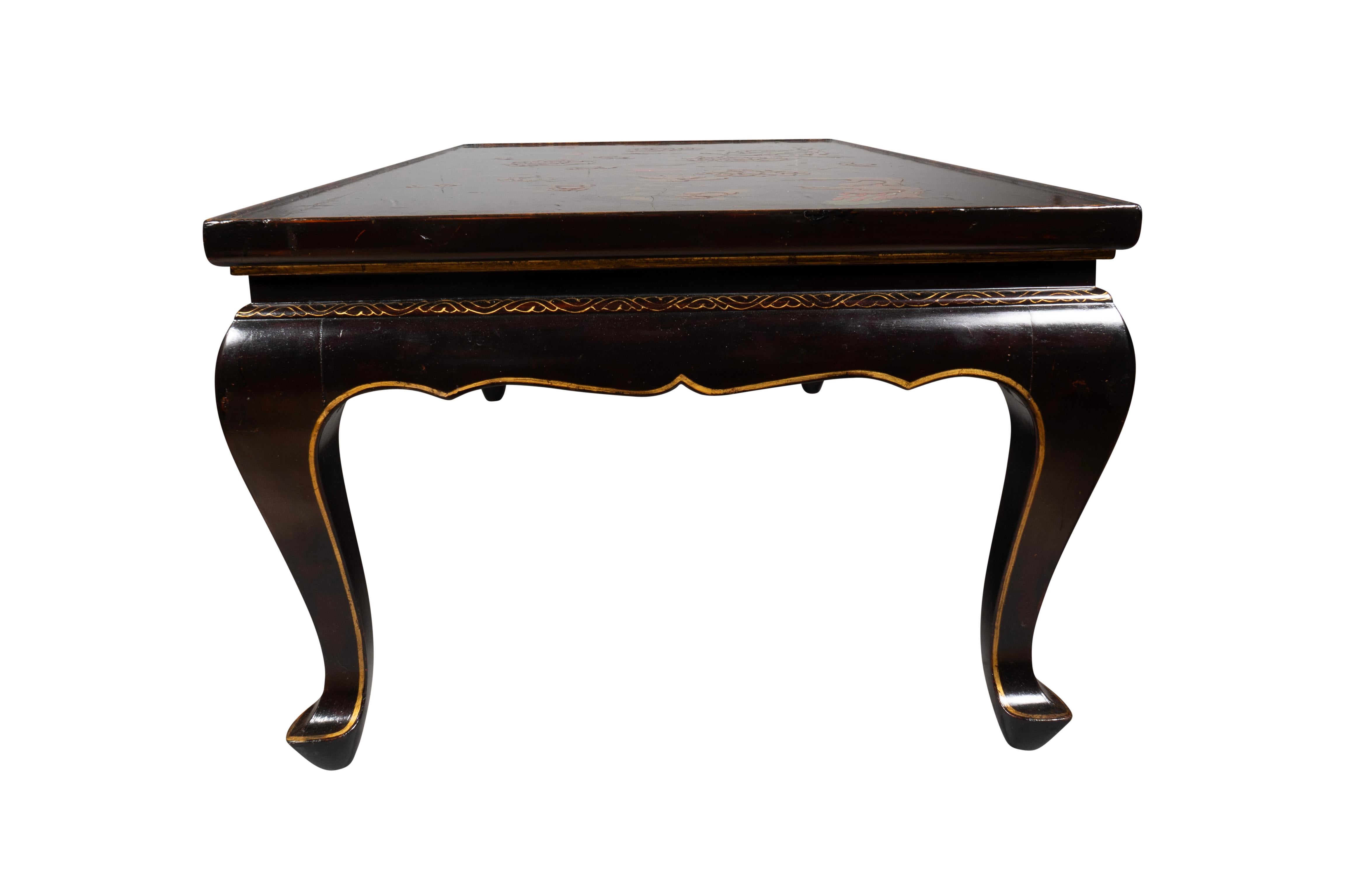 Wood Chinese Black Lacquer And Chinoiserie Decorated Coffee Table For Sale